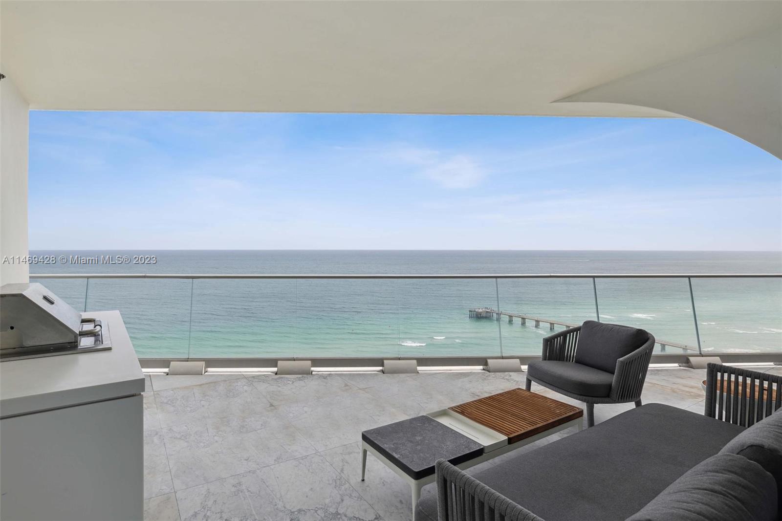 16901 Collins Ave # 1902