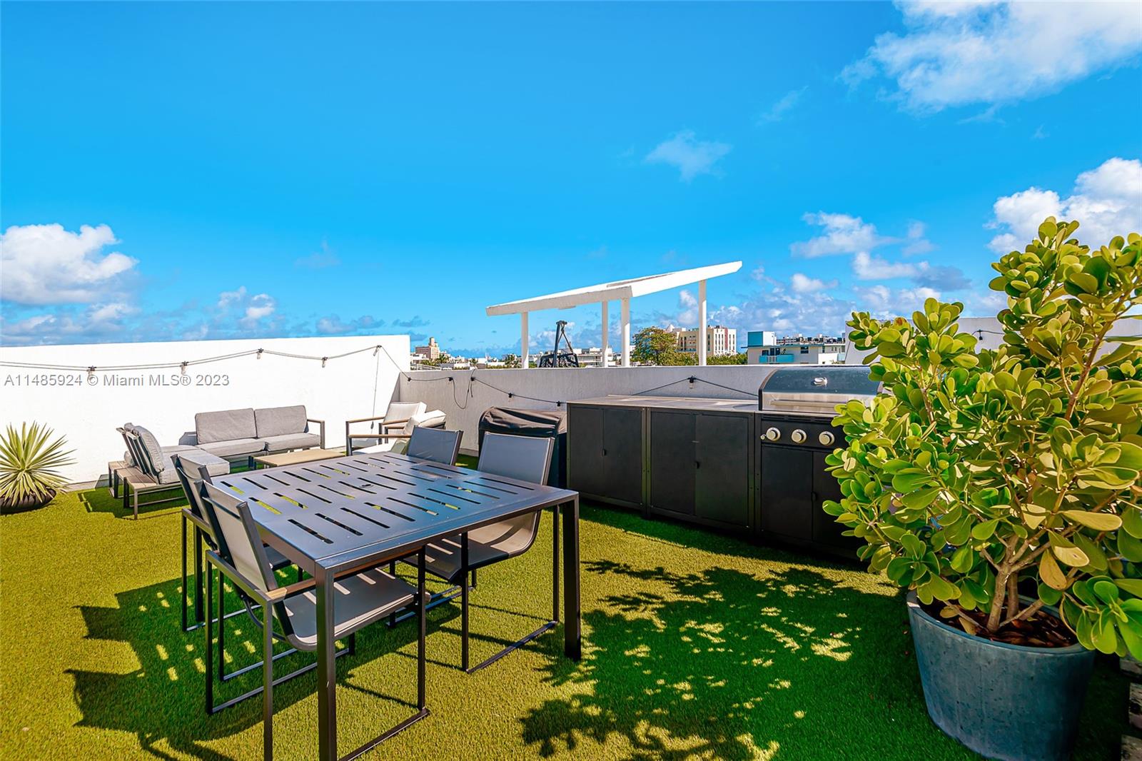 245 Michigan Ave # 9 Unit: LP-9