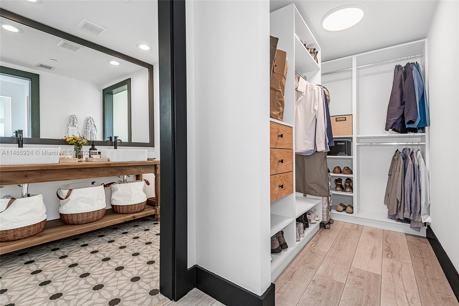 245 Michigan Ave # 9 Unit: LP-9
