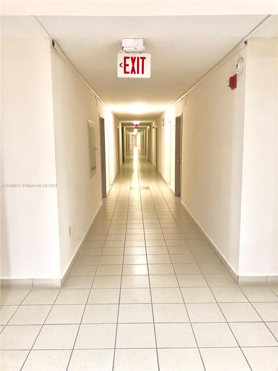 401 Ocean Dr # 1001