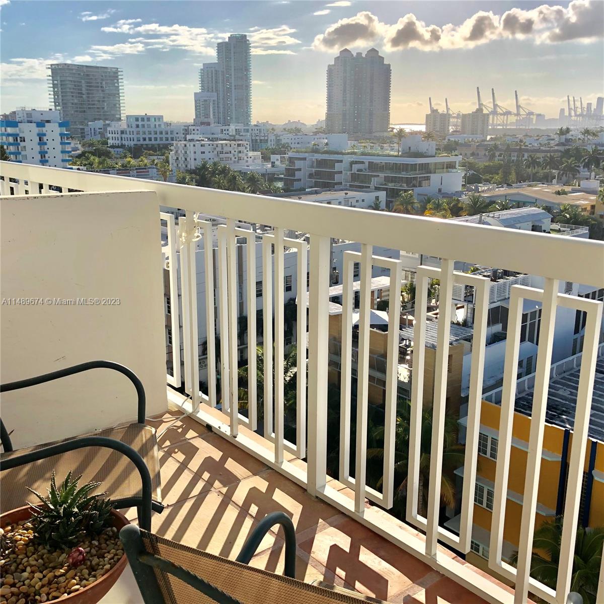 401 Ocean Dr # 1001