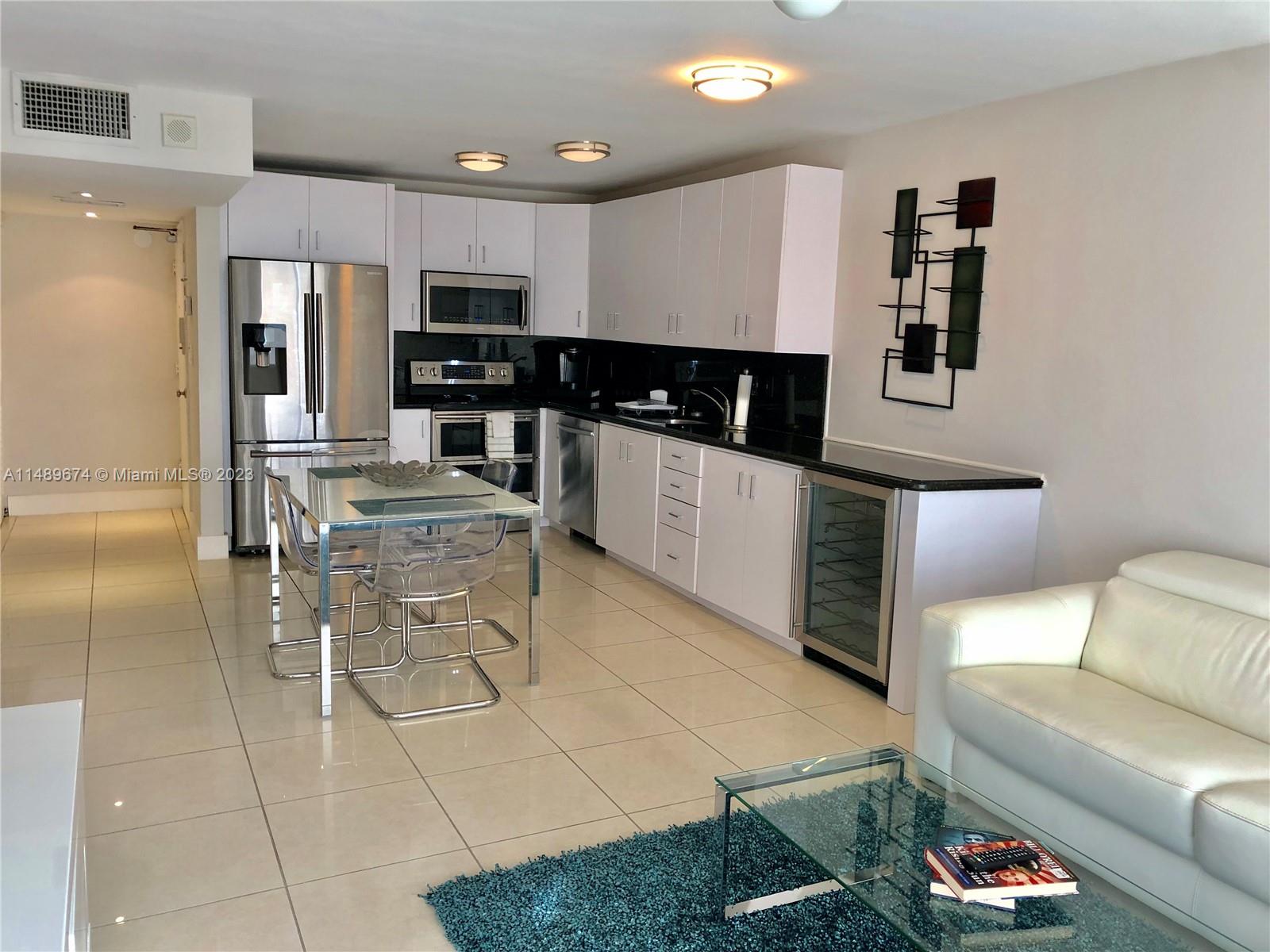 401 Ocean Dr # 1001