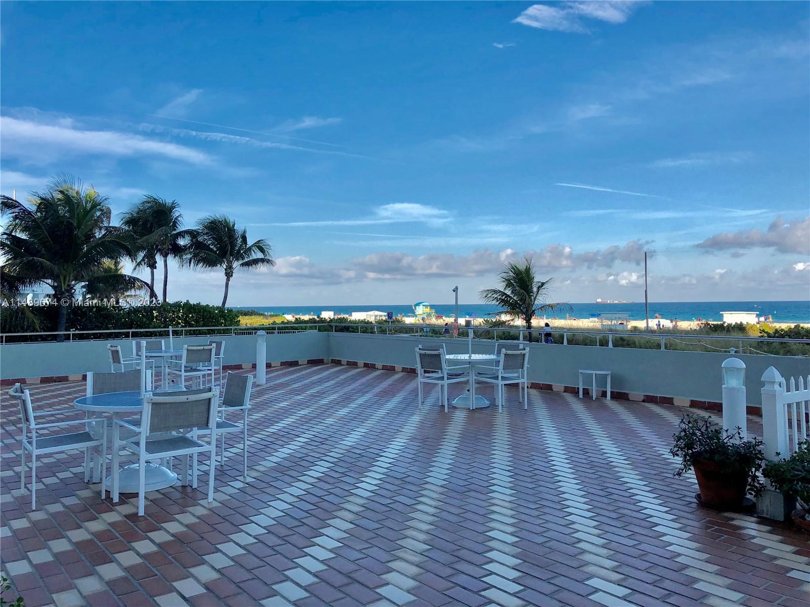 401 Ocean Dr # 1001