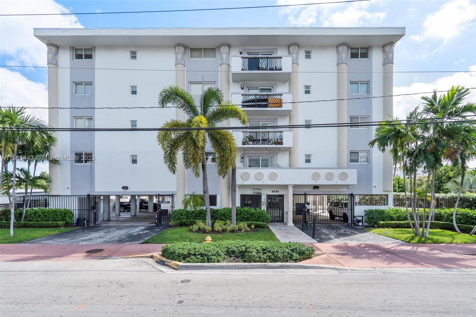 8101 Crespi Blvd # 205