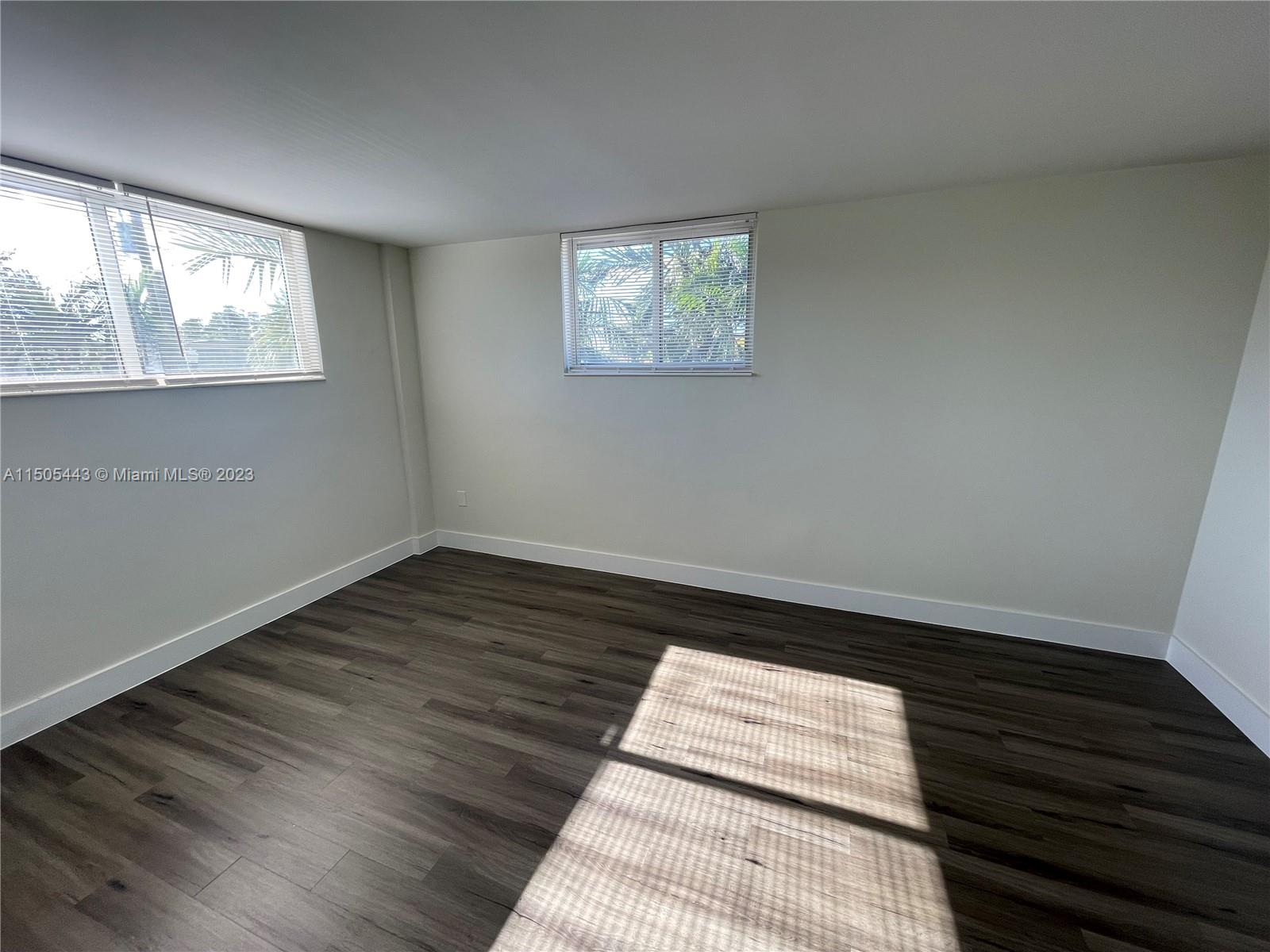 8101 Crespi Blvd # 205