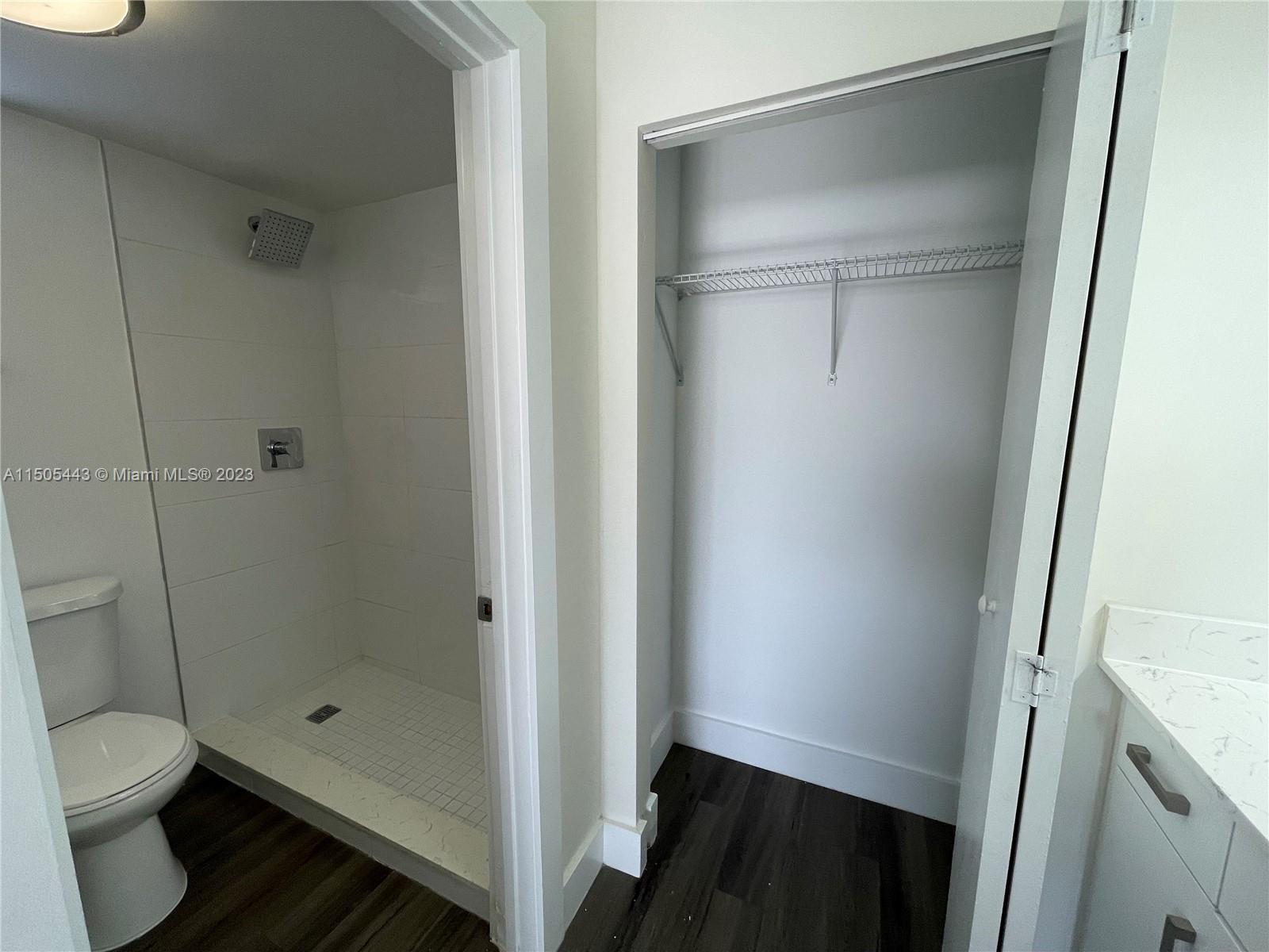 8101 Crespi Blvd # 205