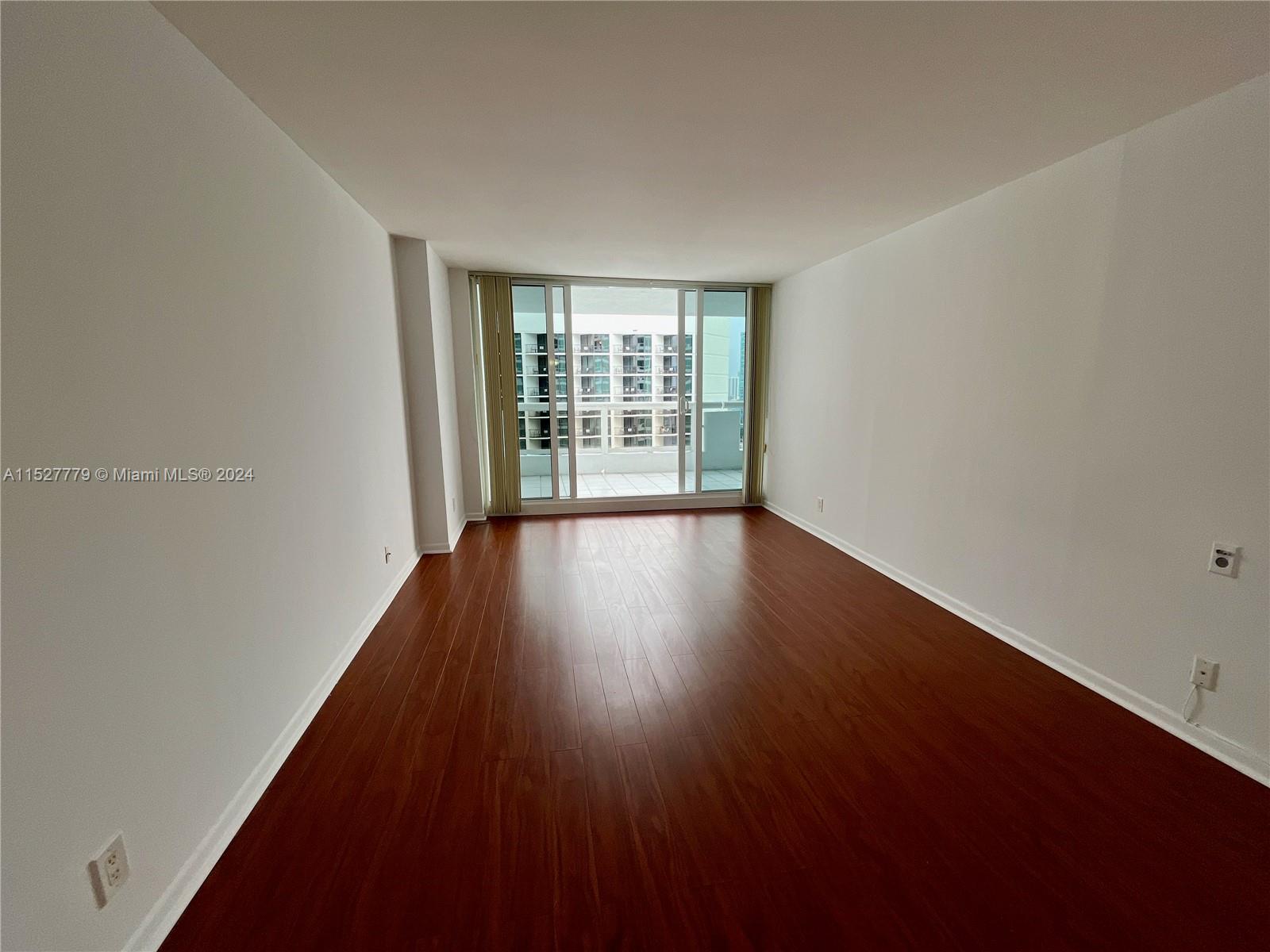 1717 N Bayshore Dr # 3242 Unit: A-3242