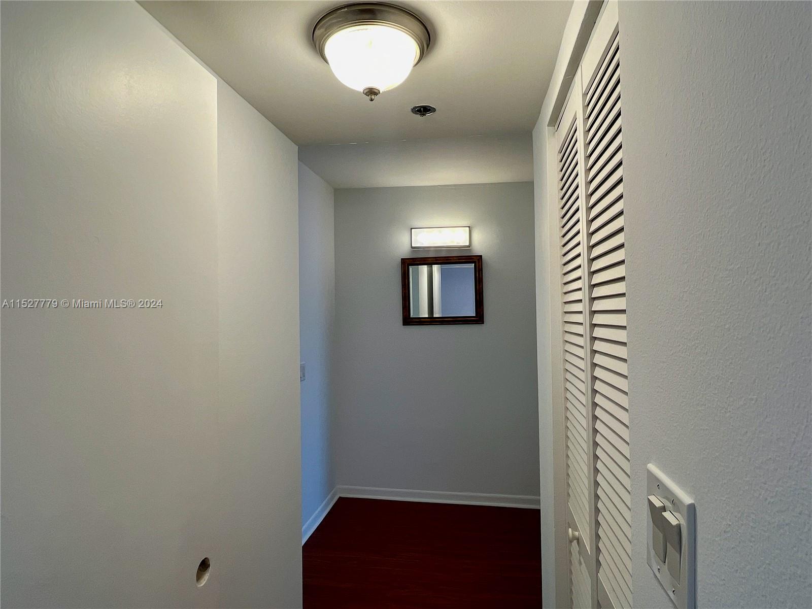 1717 N Bayshore Dr # 3242 Unit: A-3242
