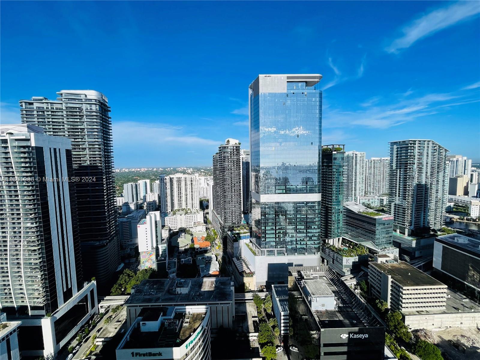 950 Brickell Bay Dr # 4400