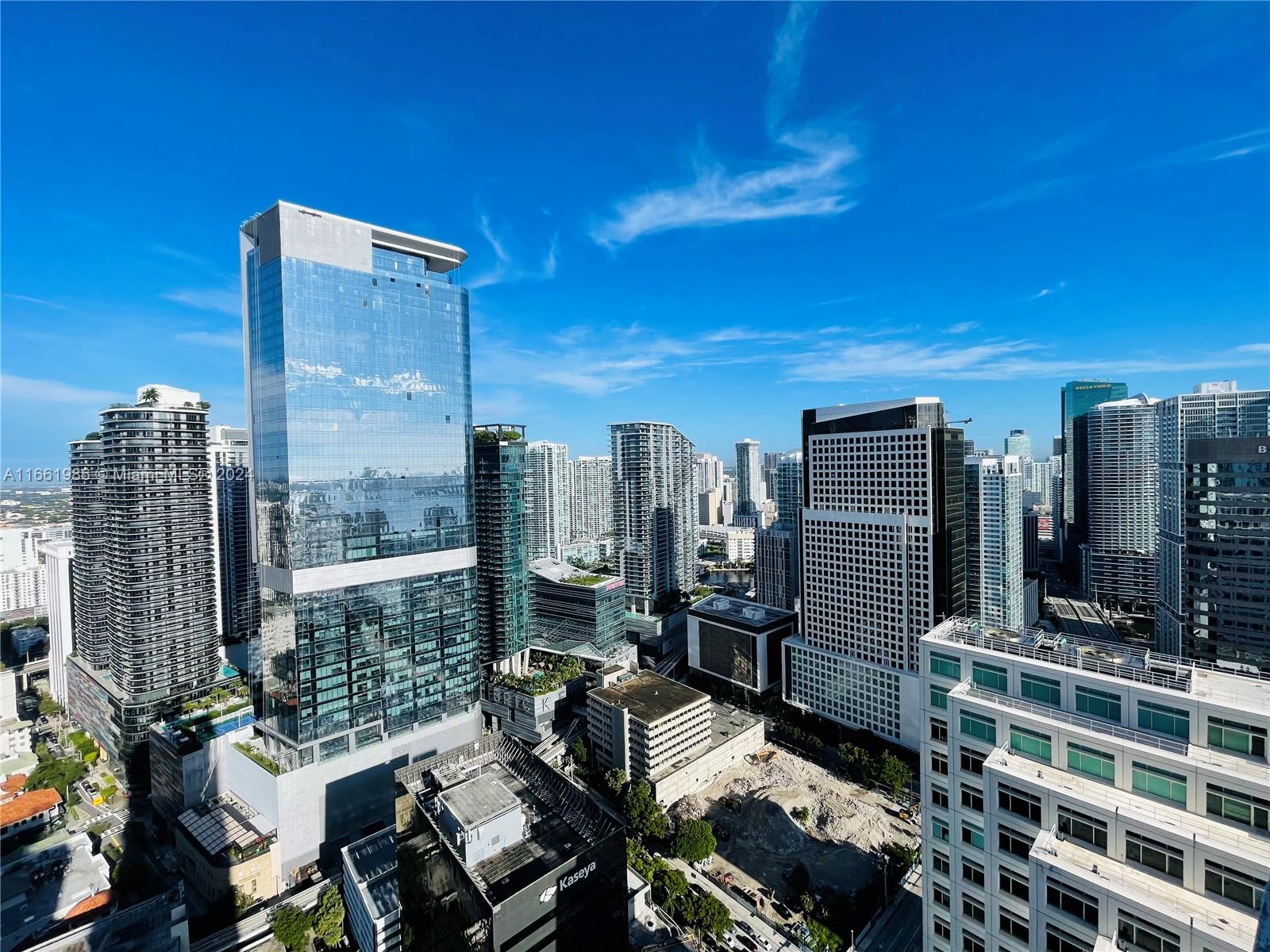 950 Brickell Bay Dr # 4400