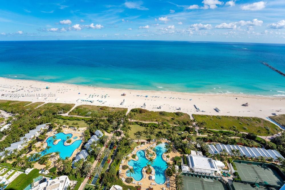 100 S POINTE DR # 12 Unit: CABANA 12