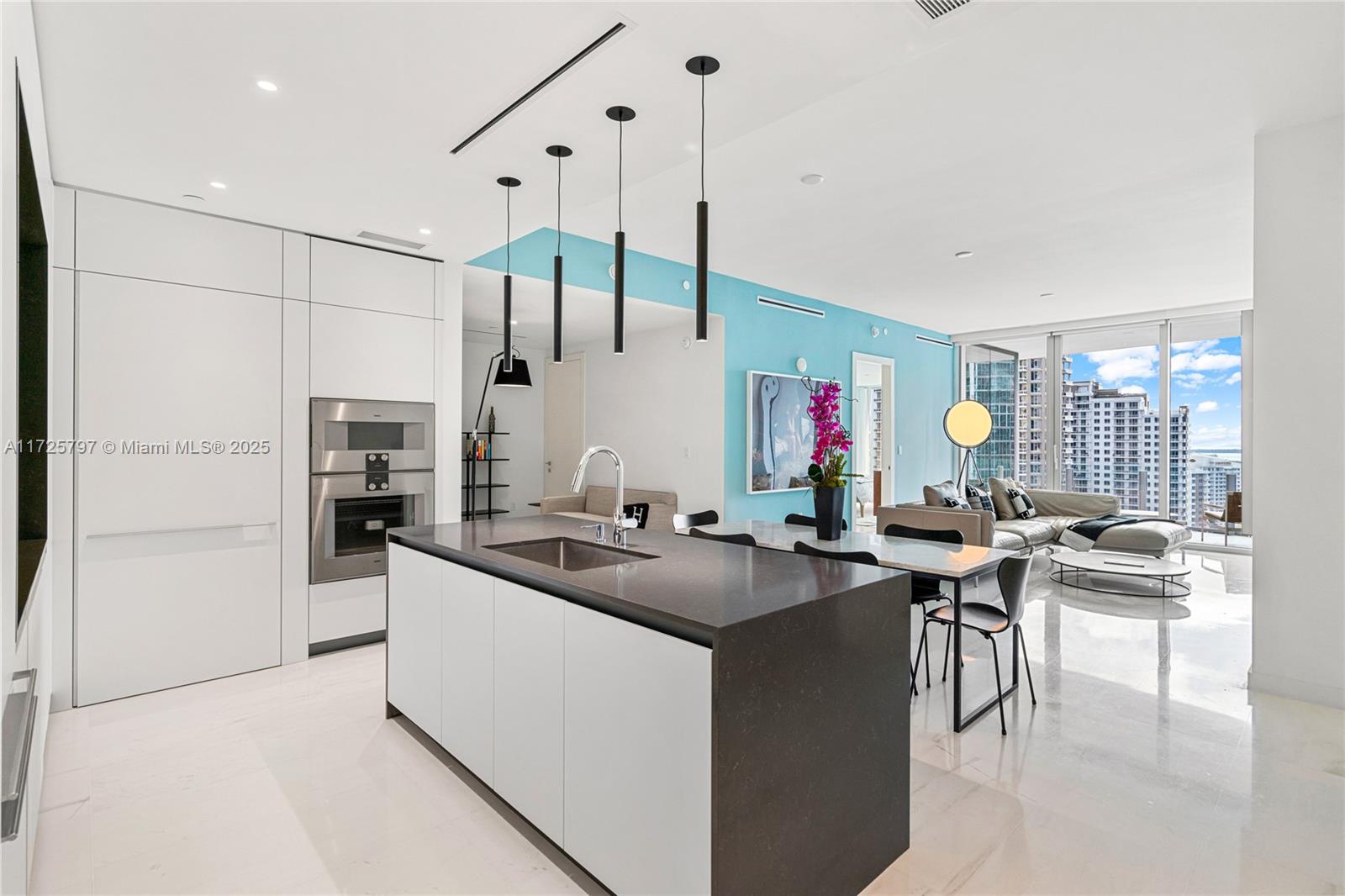 300 Biscayne Blvd Way # 2505