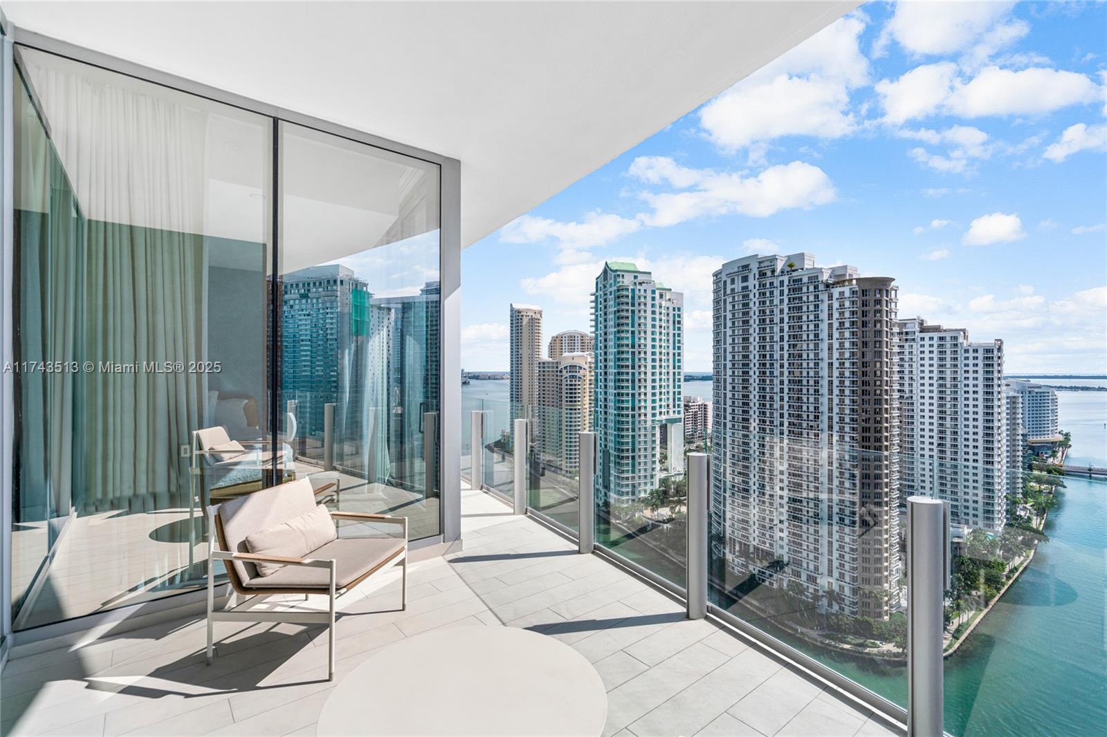 300 Biscayne Blvd Way # 2505