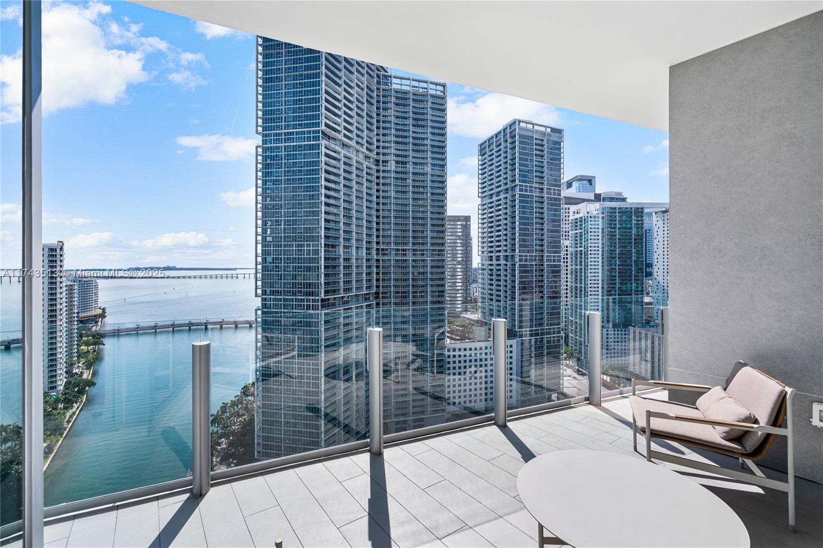 300 Biscayne Blvd Way # 2505