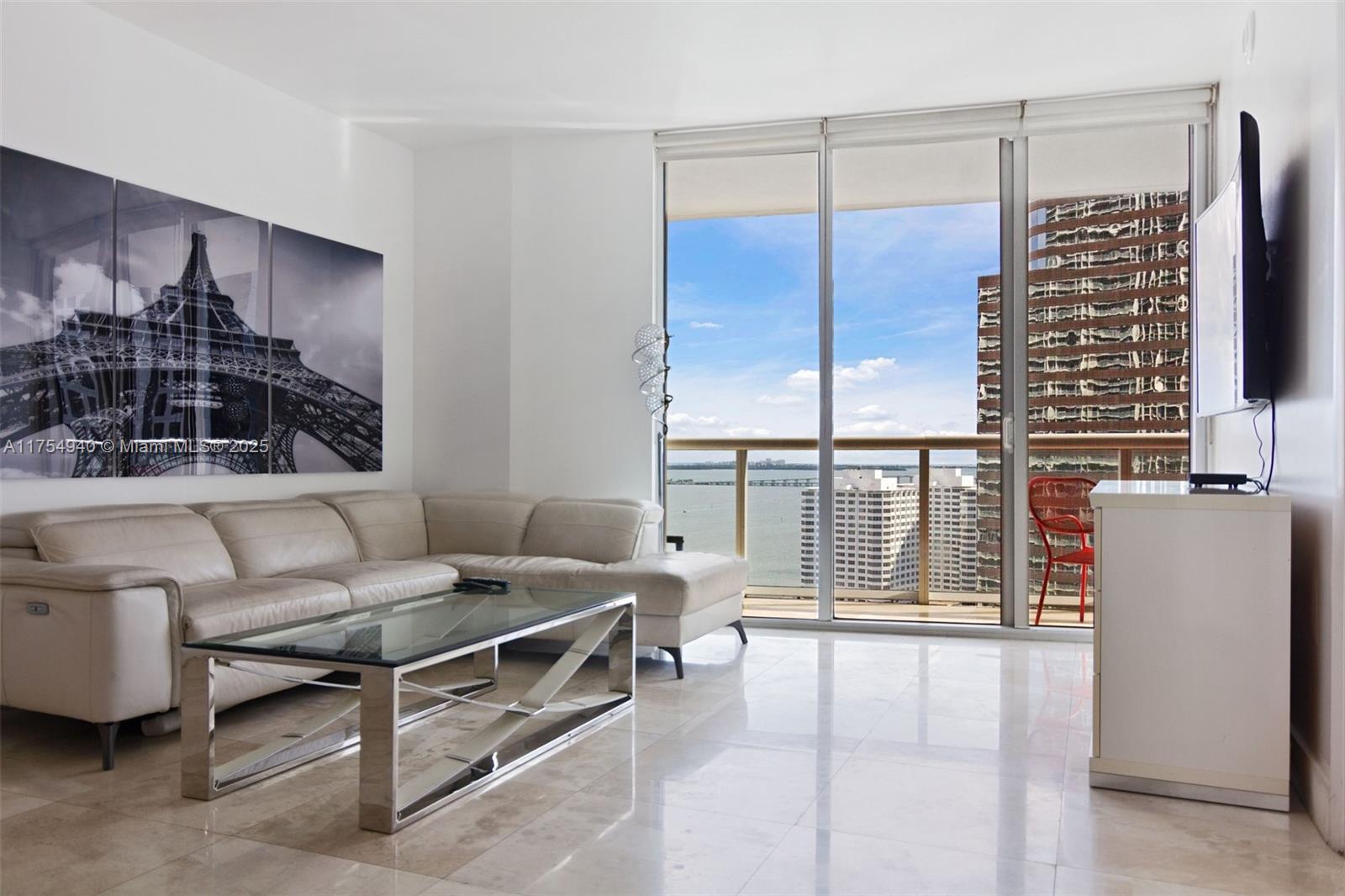 485 Brickell Ave # 2209