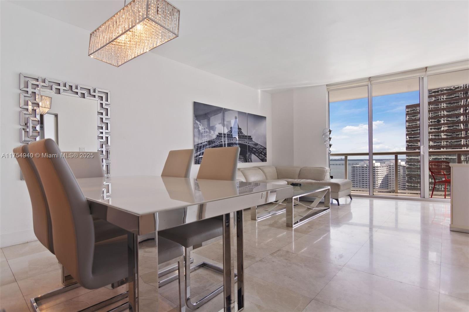 485 Brickell Ave # 2209