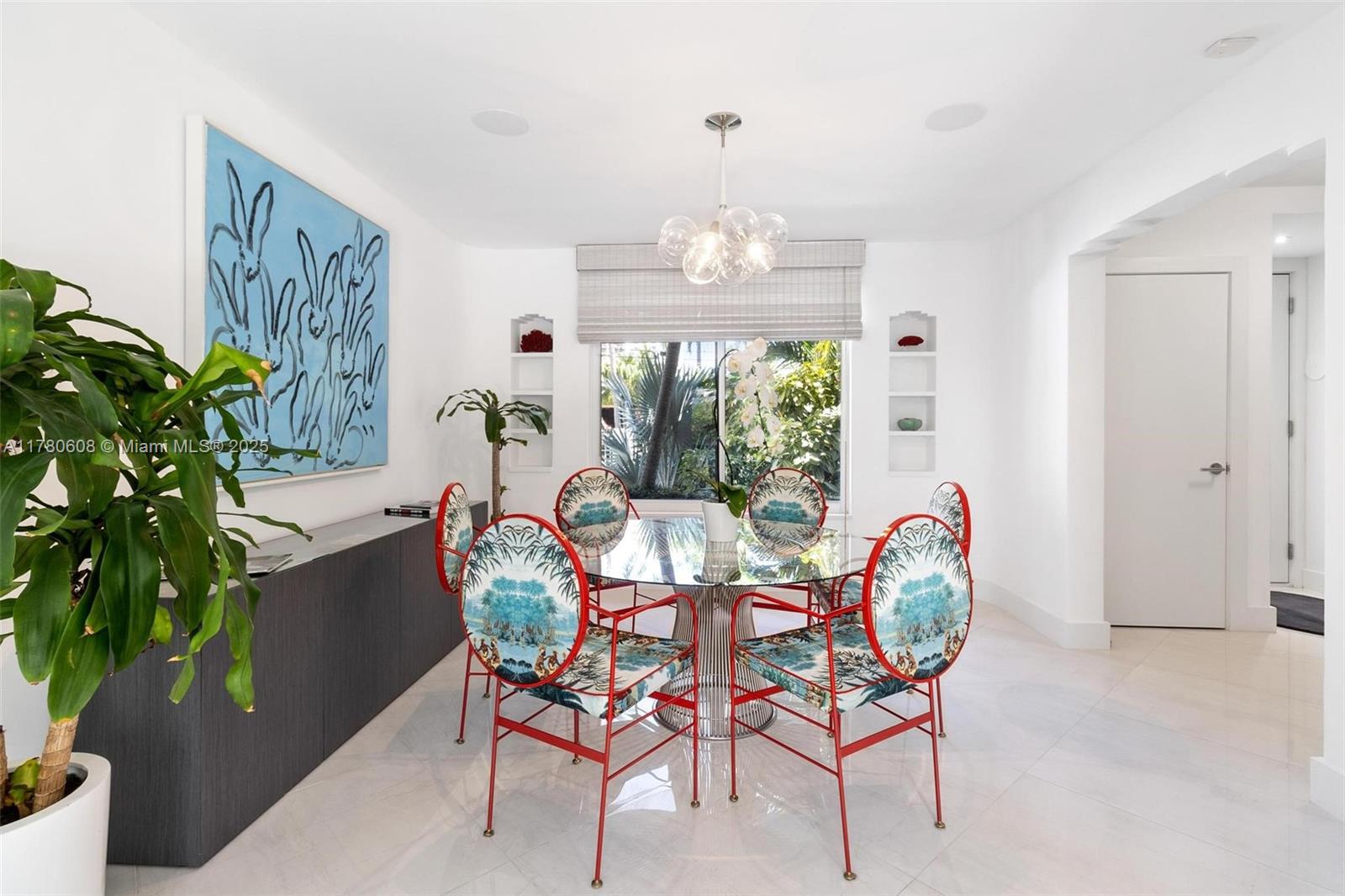 2550 Flamingo Dr