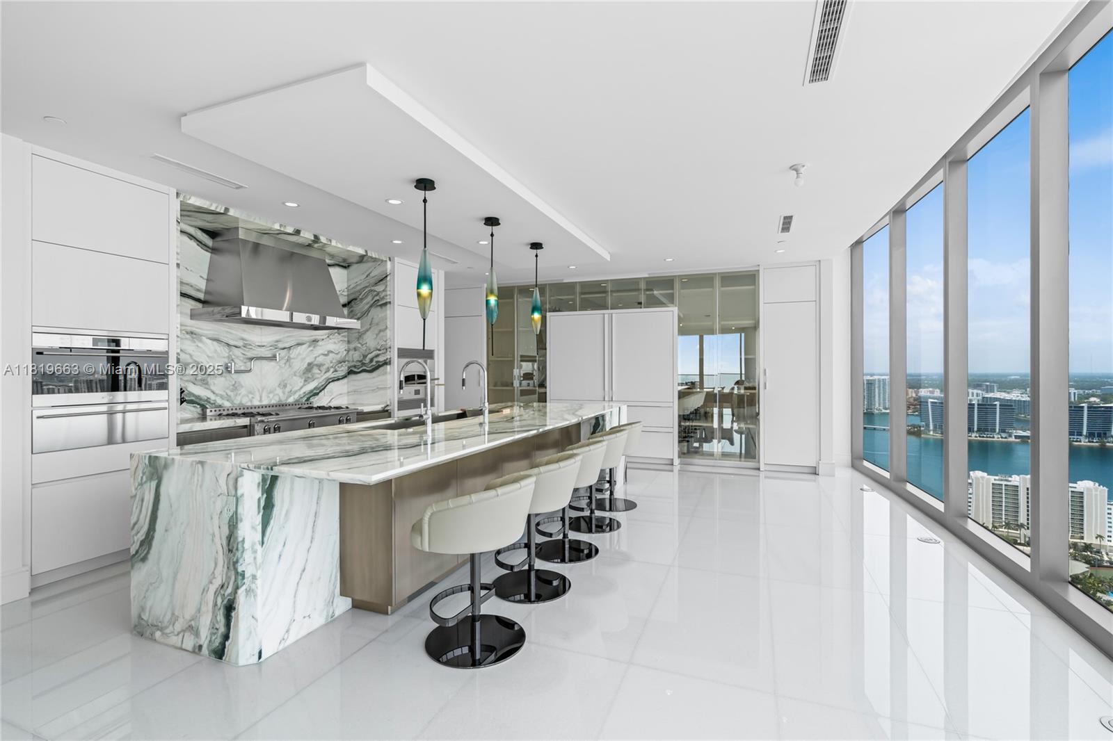 17975 Collins Ave # 3502 Unit: N-3502