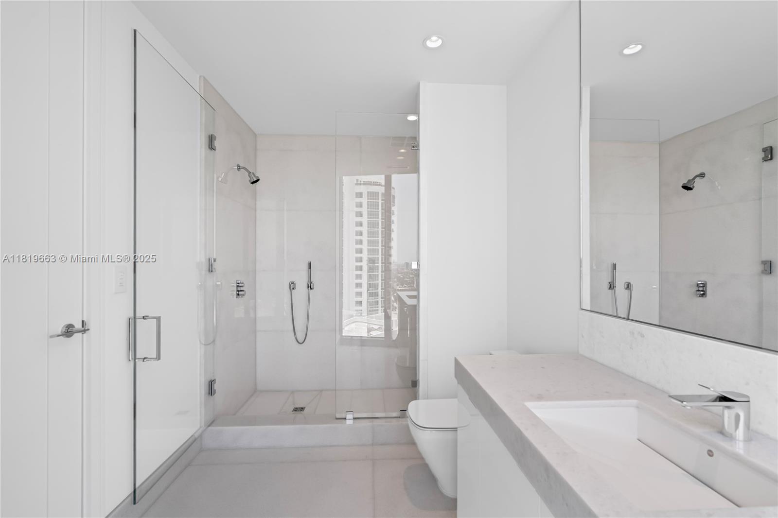 17975 Collins Ave # 3502 Unit: N-3502