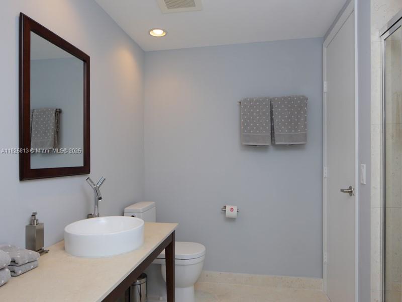 495 Brickell Ave # 4205