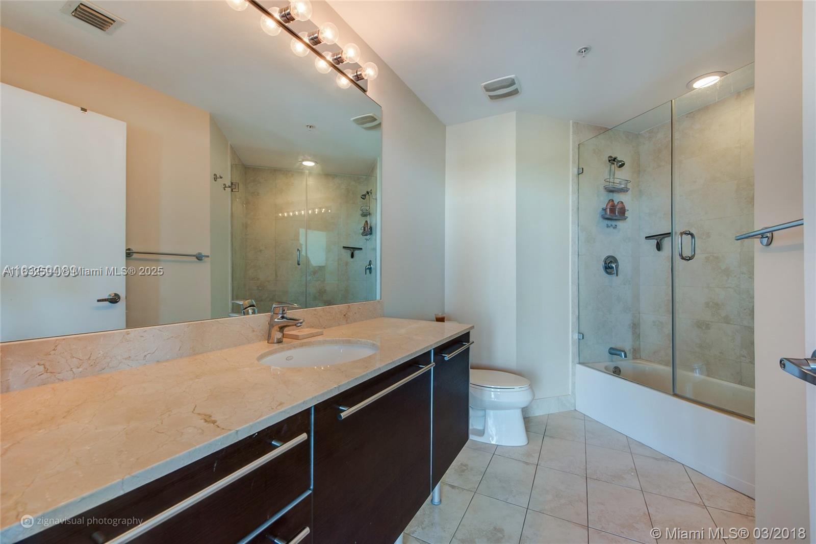 1900 N Bayshore Dr # 3218