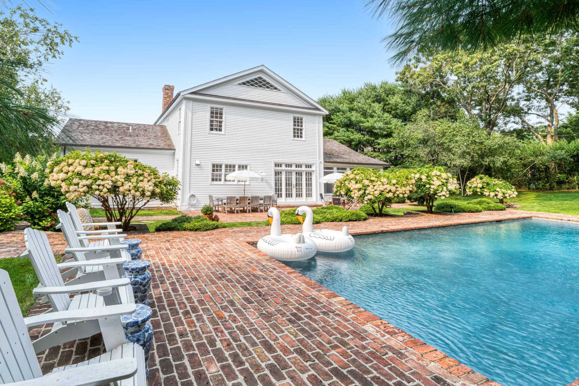 14 Montauk Avenue Ext