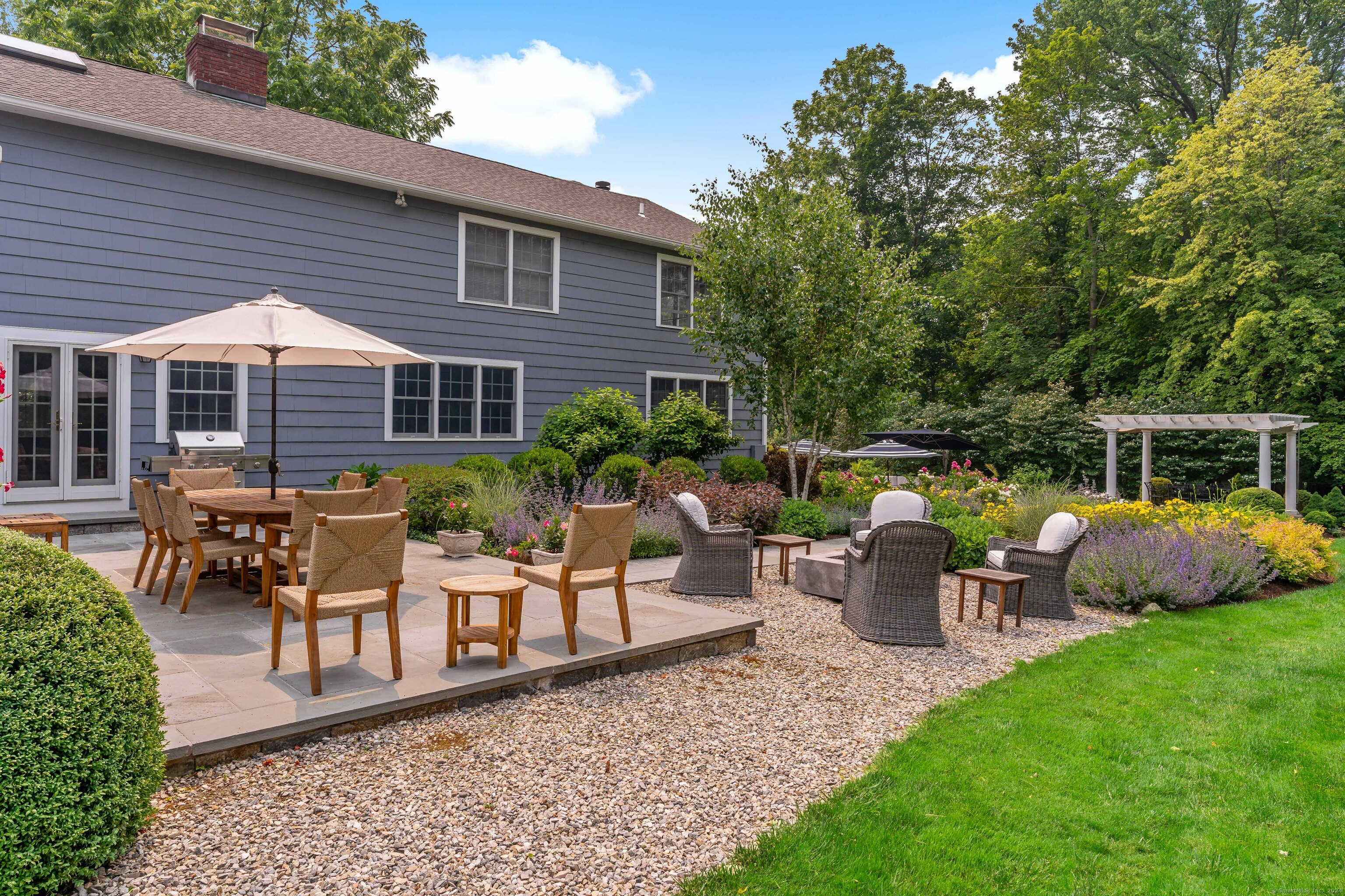 25 Wallacks Drive