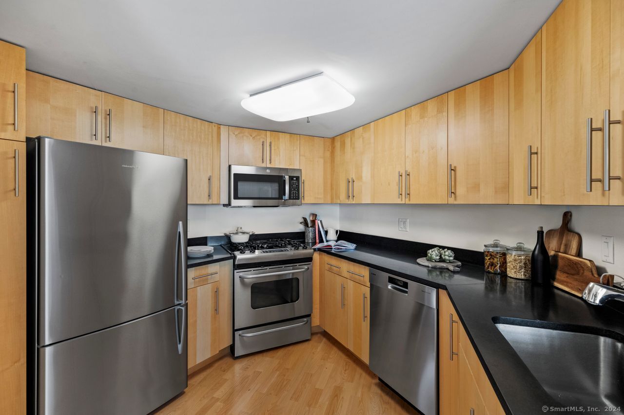 25 Forest Street APT 15G