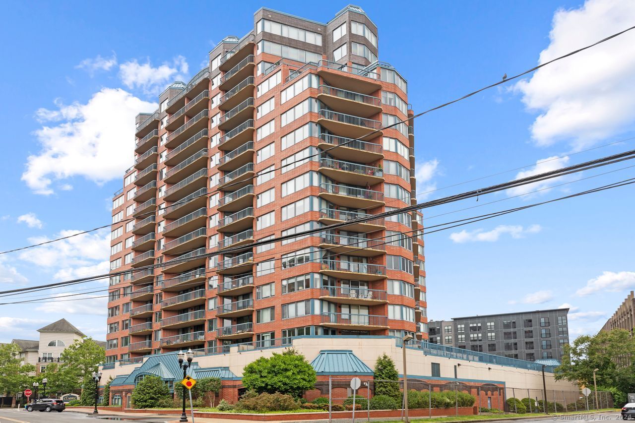 25 Forest Street APT 15G
