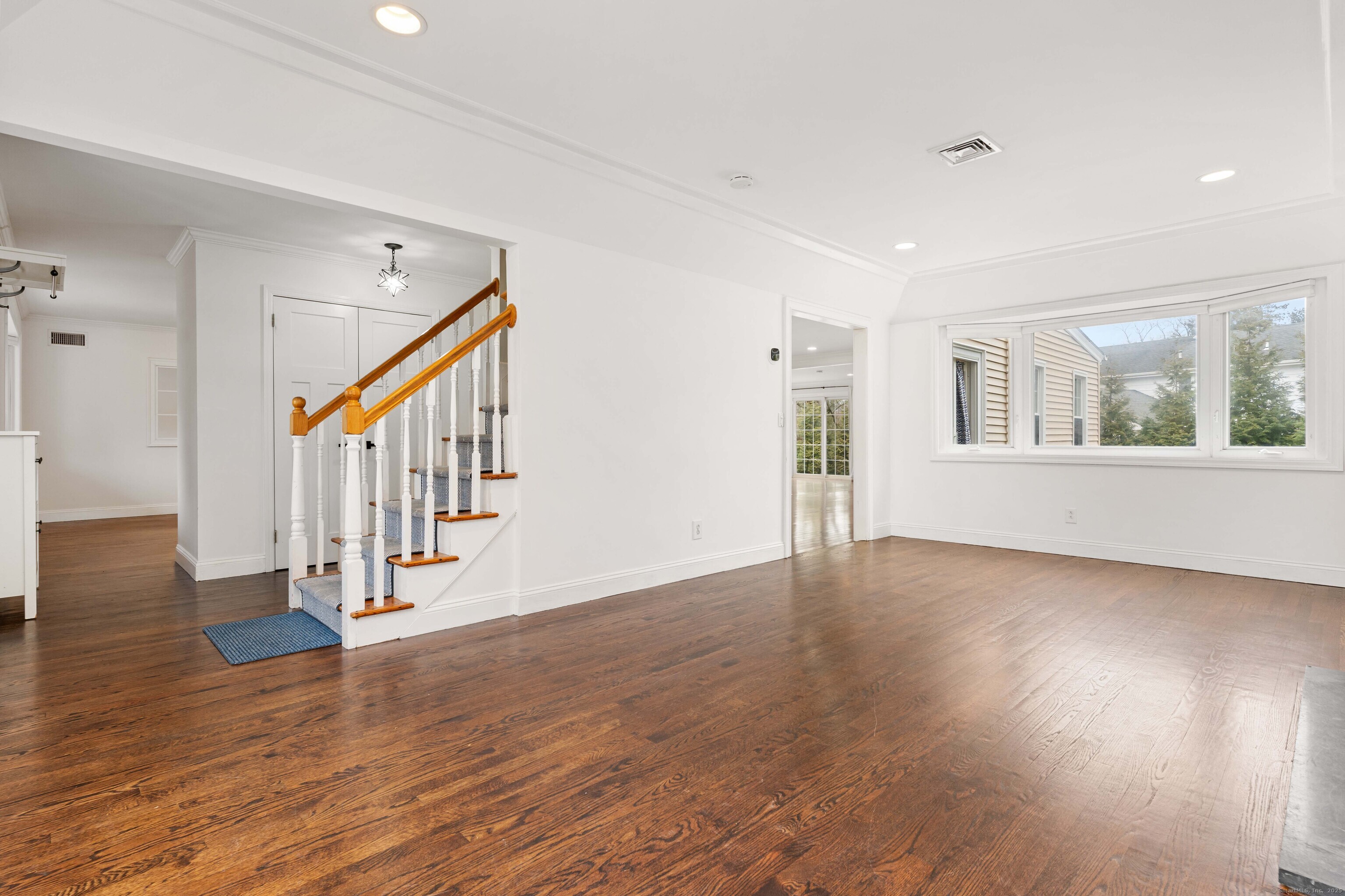 288 Stamford Avenue