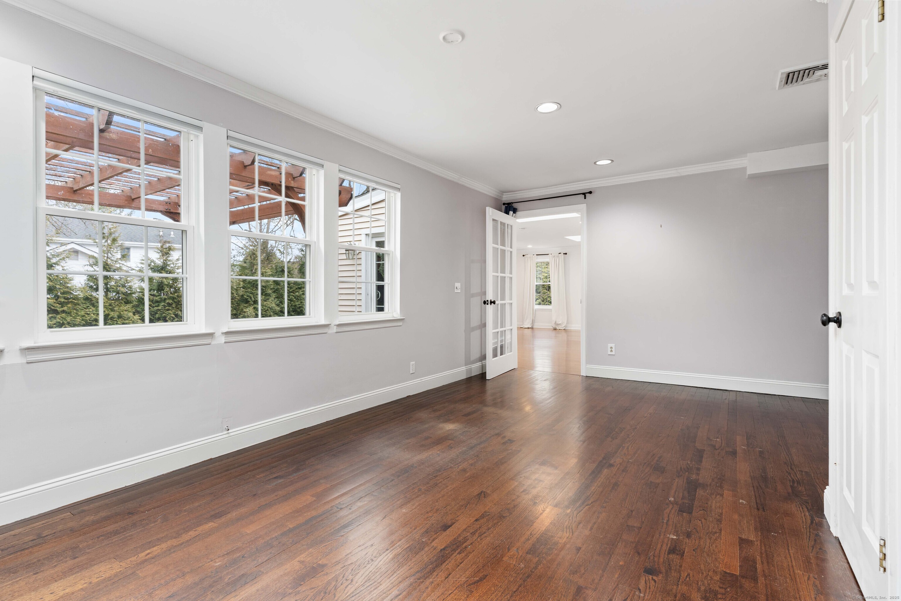 288 Stamford Avenue