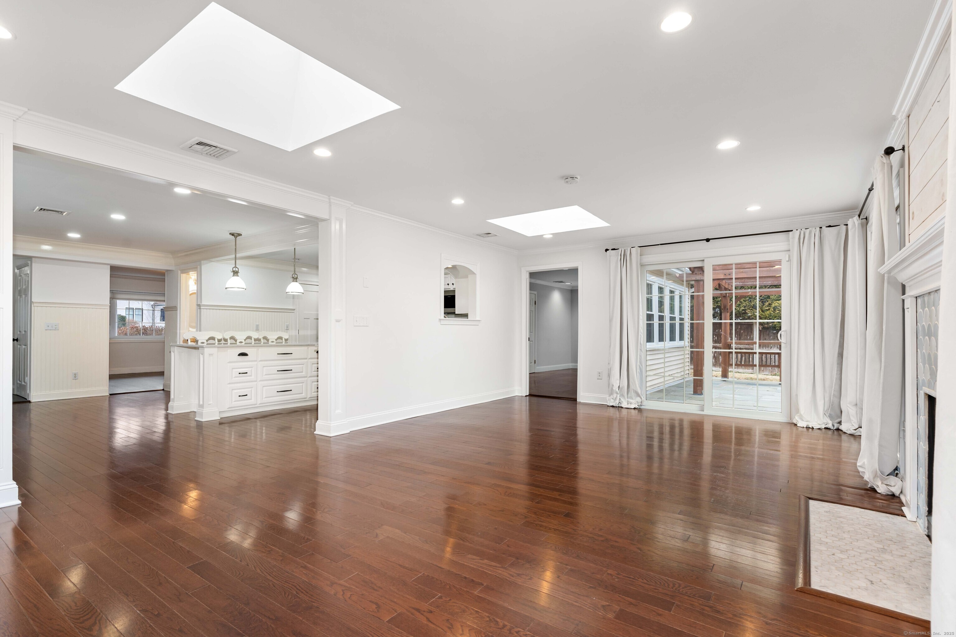 288 Stamford Avenue