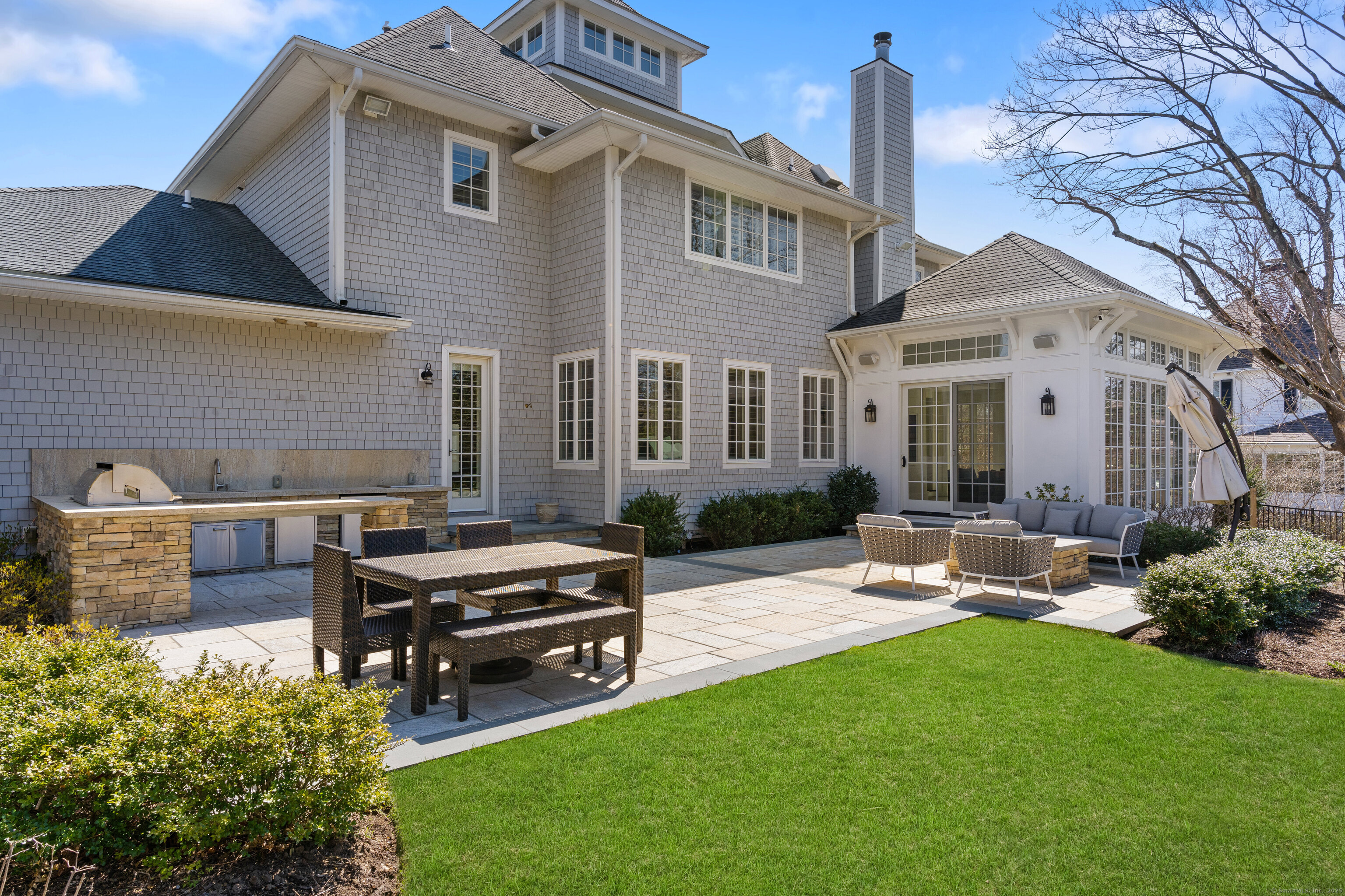 279 Ocean Drive East