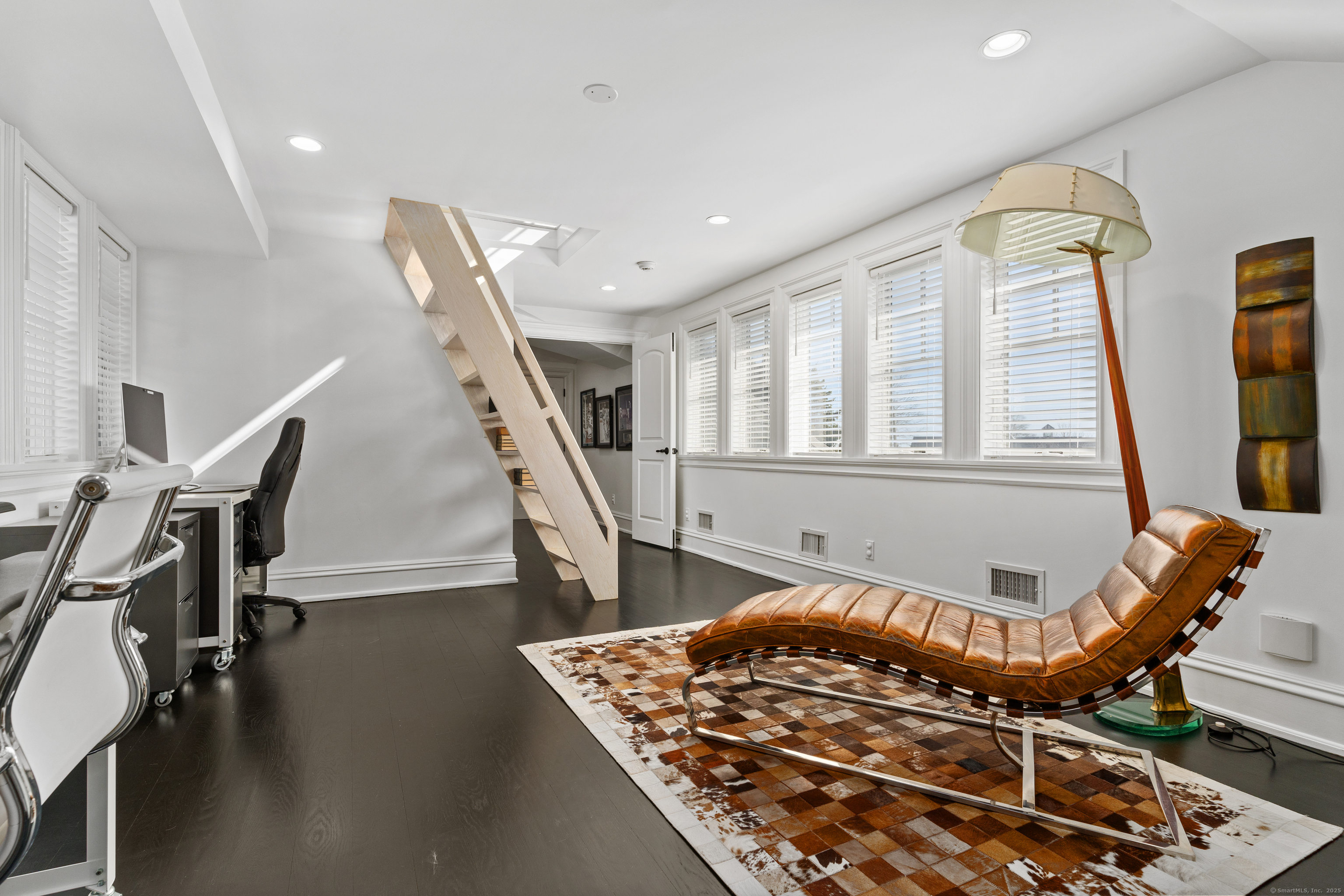 279 Ocean Drive East