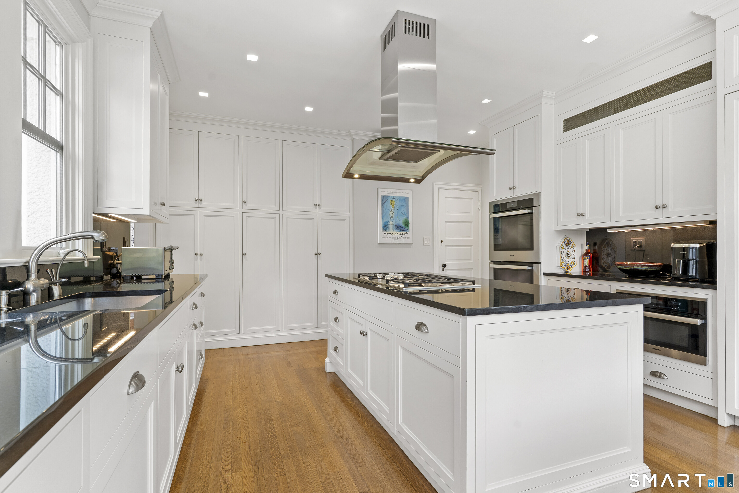 215 Ocean Drive West
