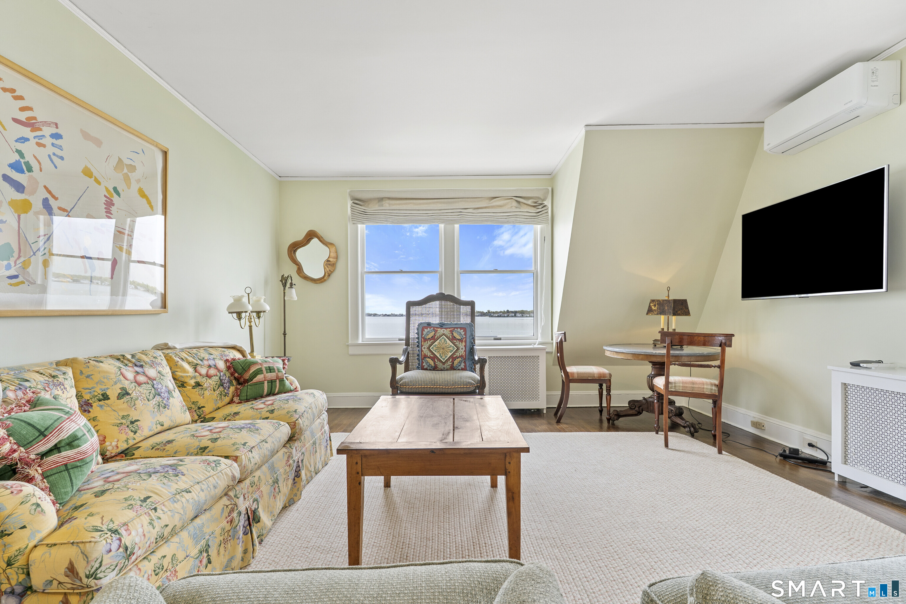 215 Ocean Drive West
