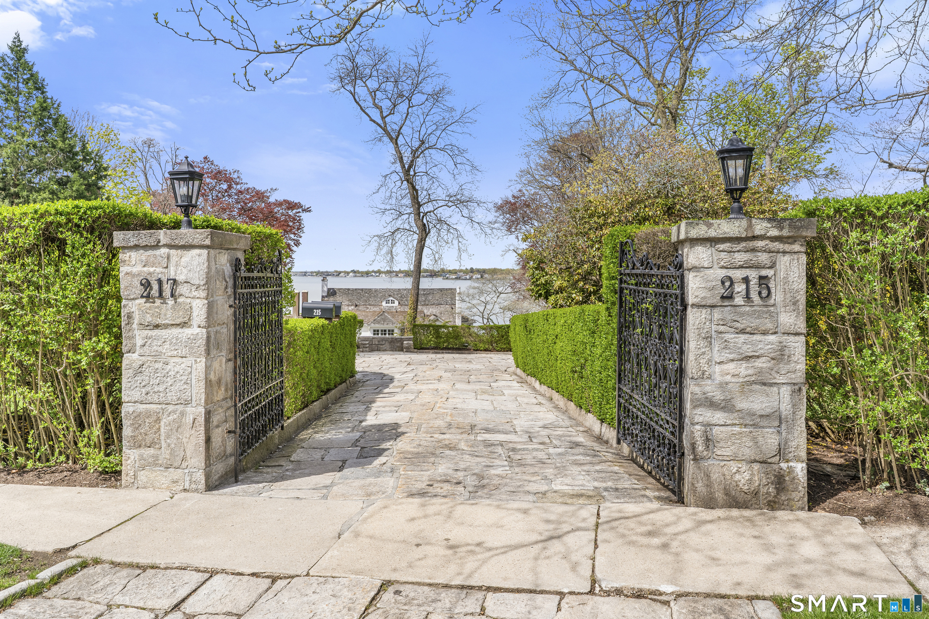 215 Ocean Drive West