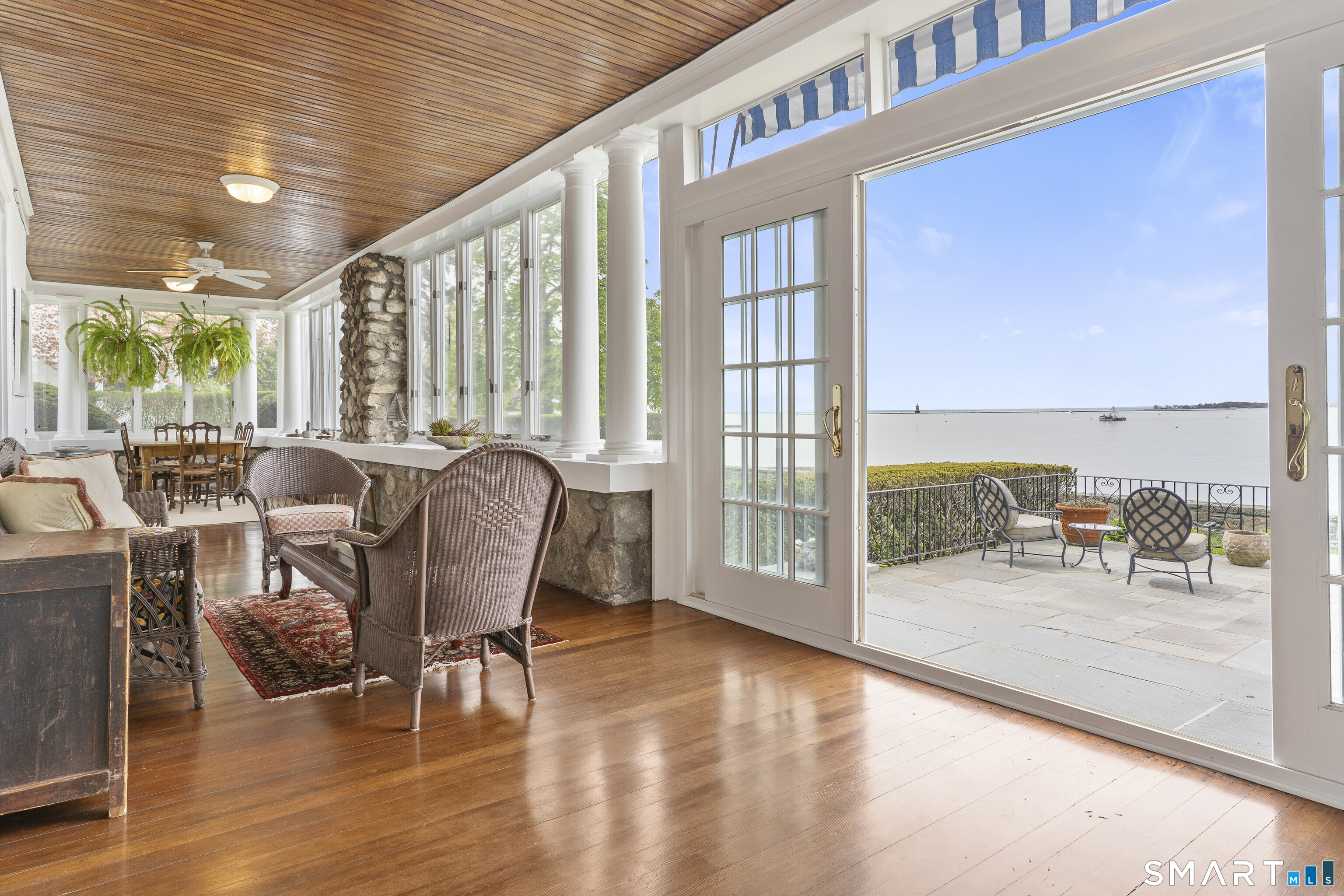 215 Ocean Drive West