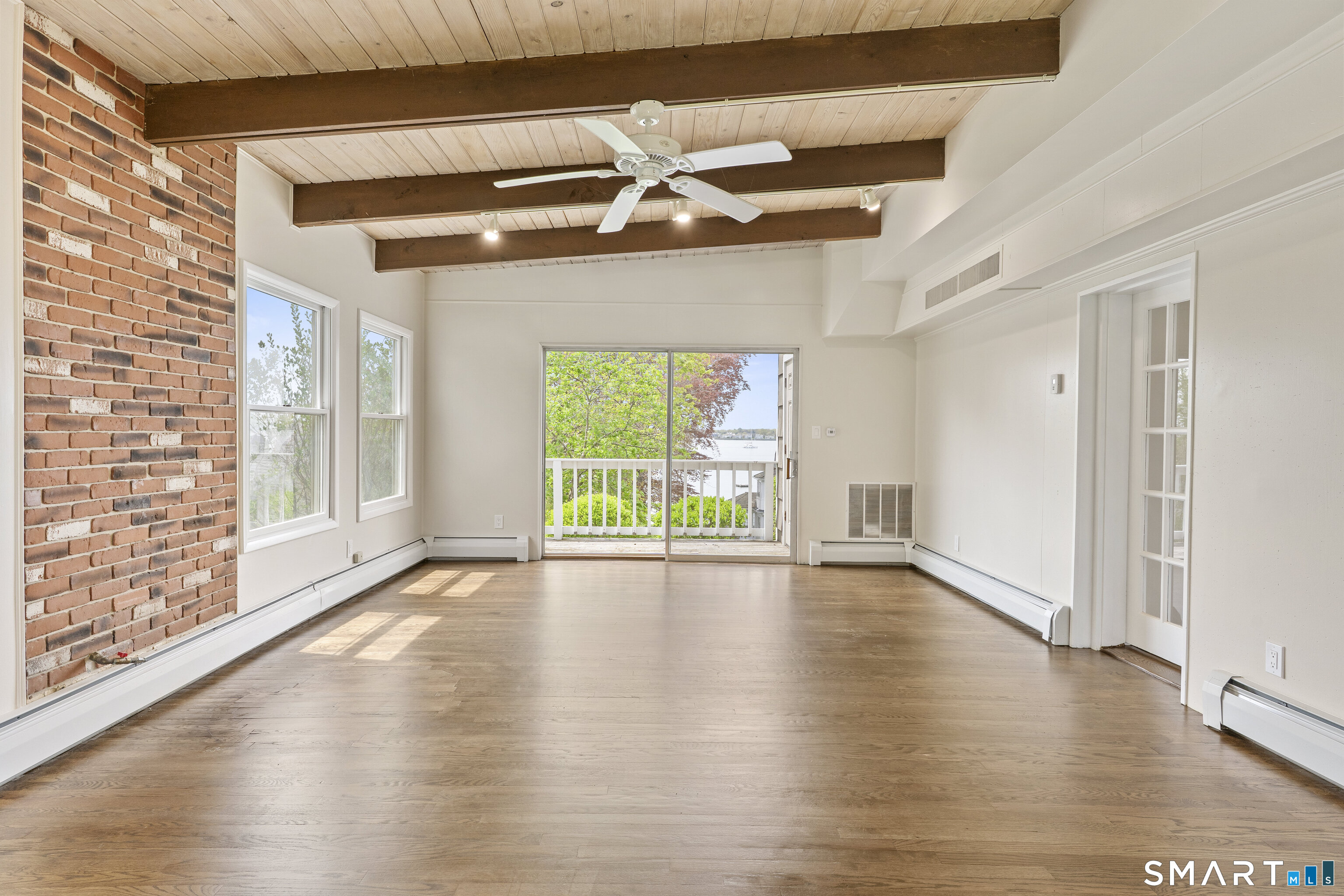215 Ocean Drive West