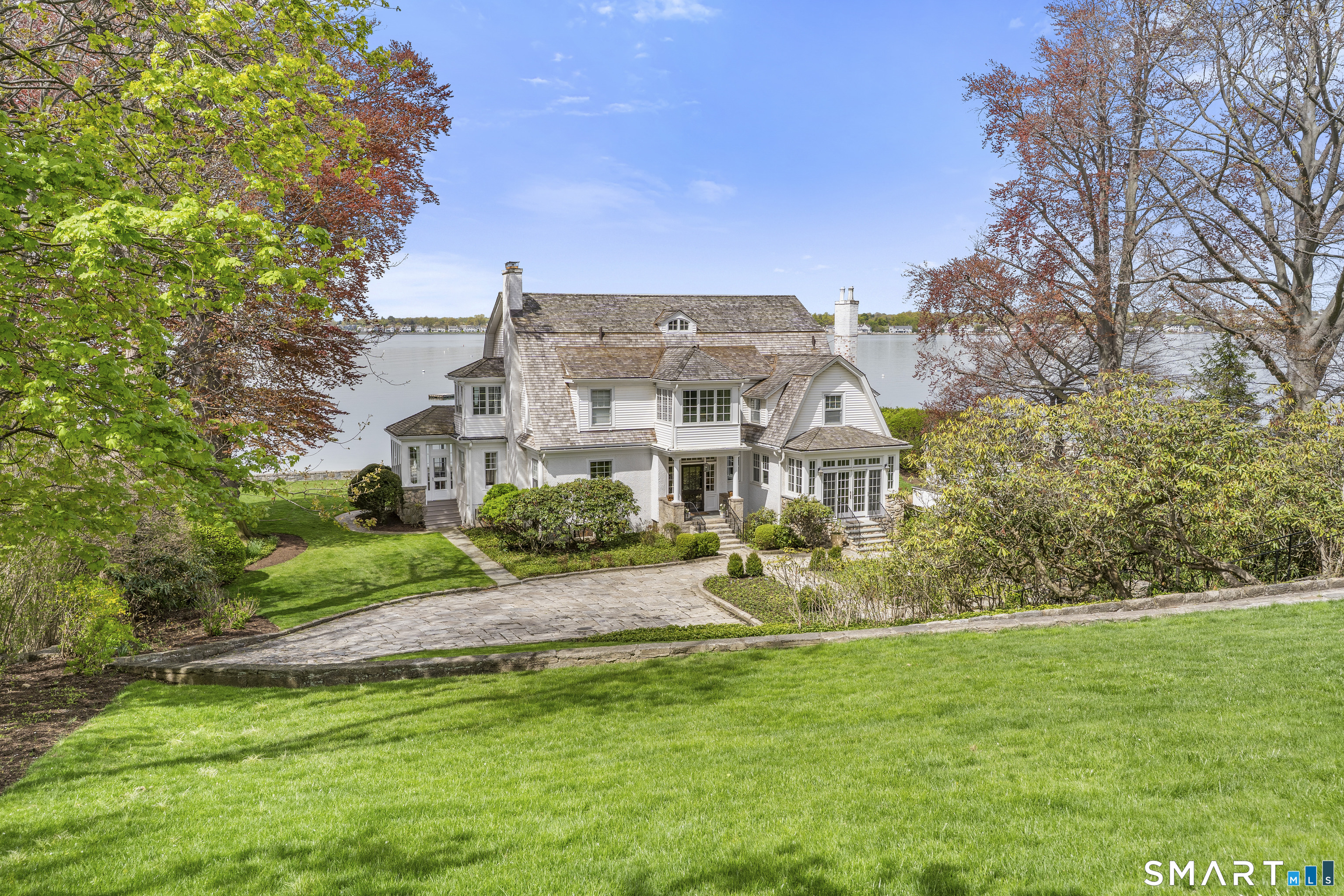 215 Ocean Drive West