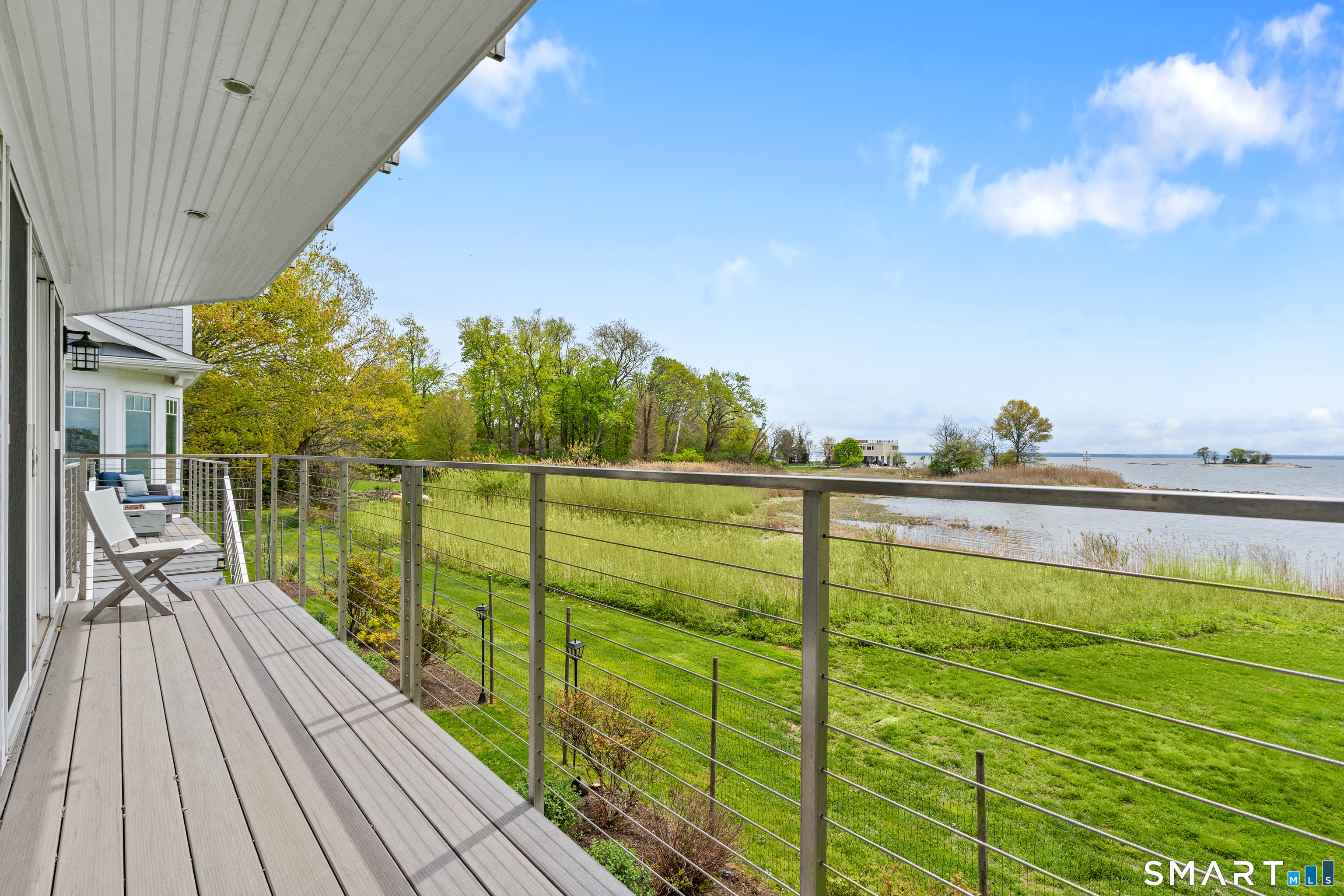 70 Kenilworth Drive East