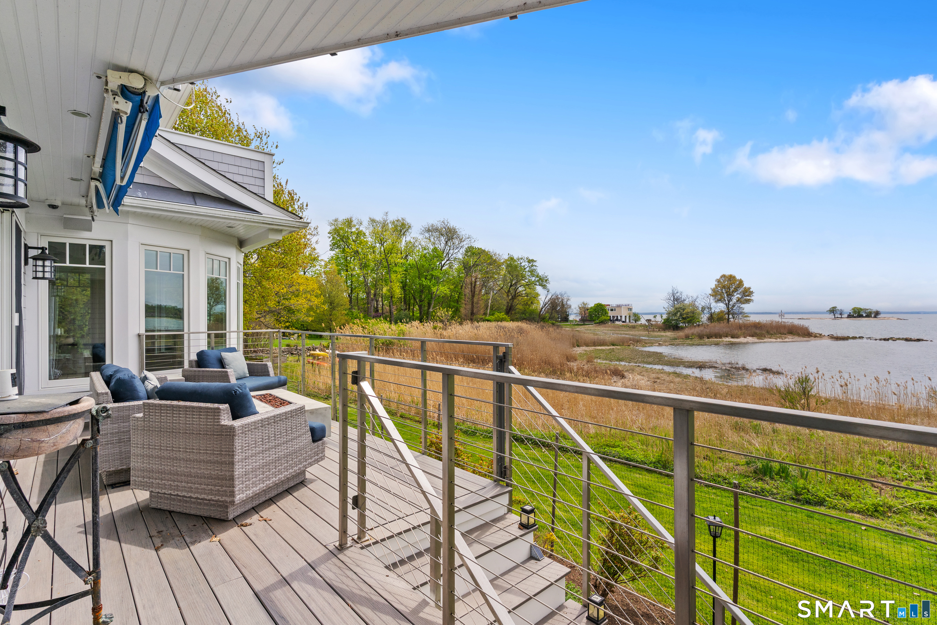 70 Kenilworth Drive East