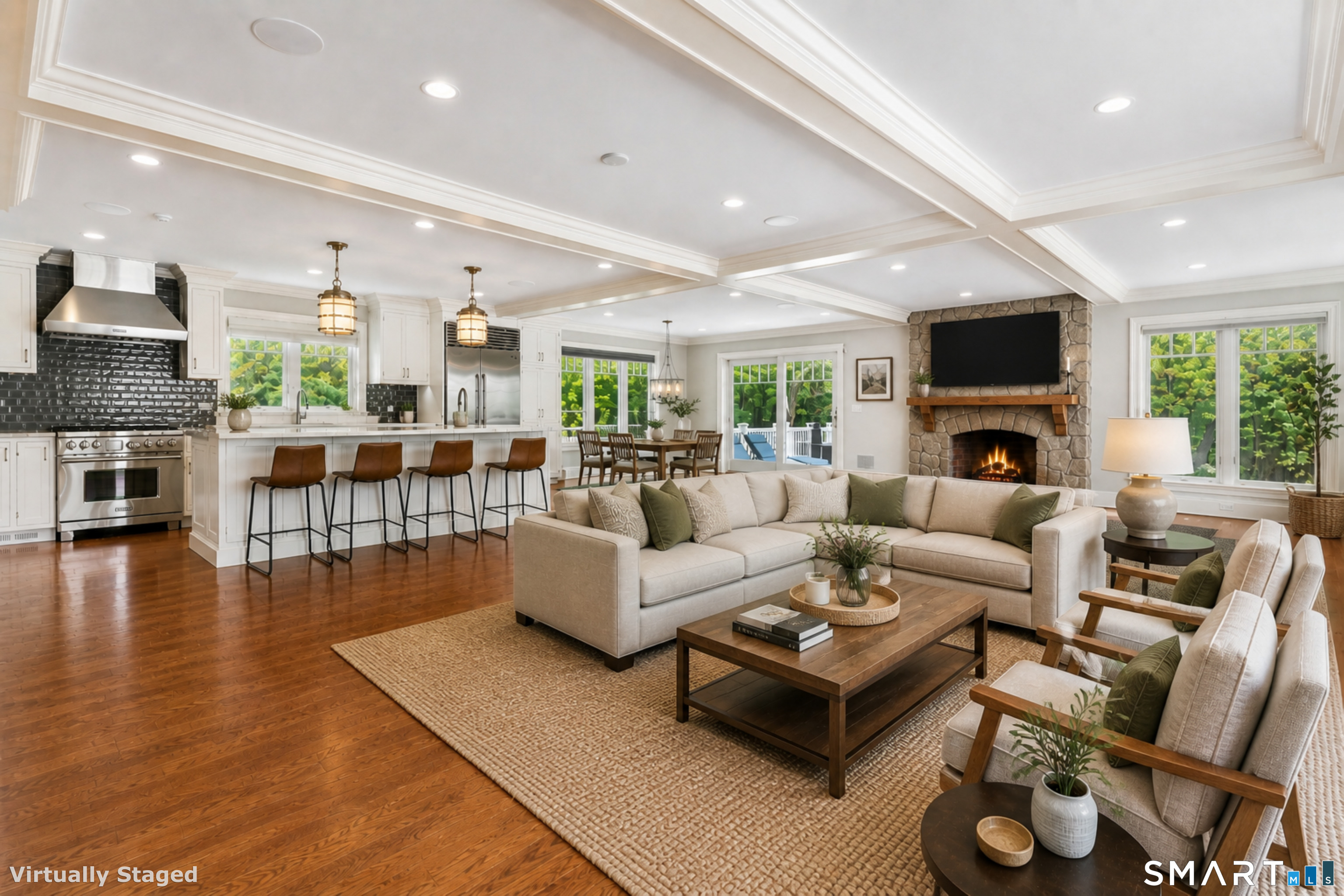 70 Kenilworth Drive East