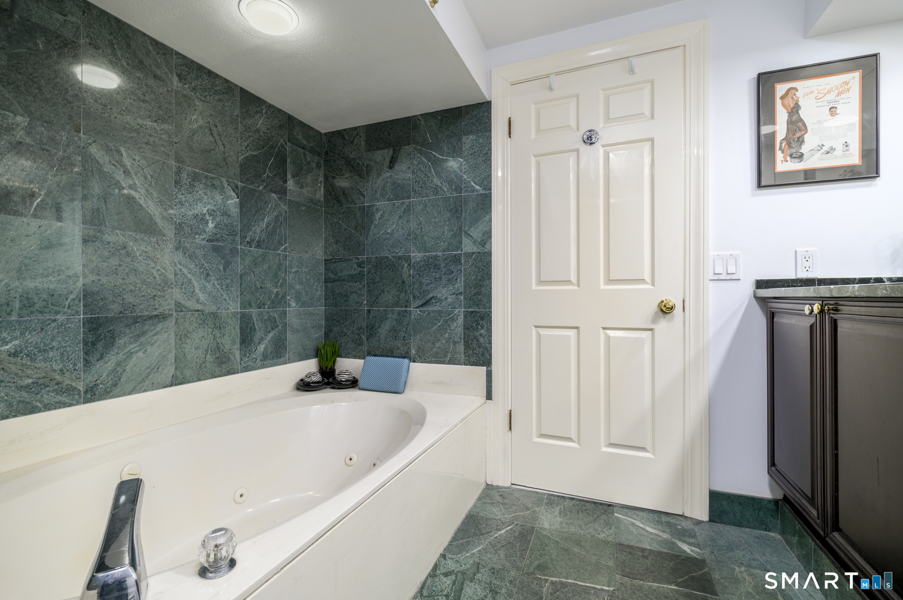 123 Harbor Drive 501