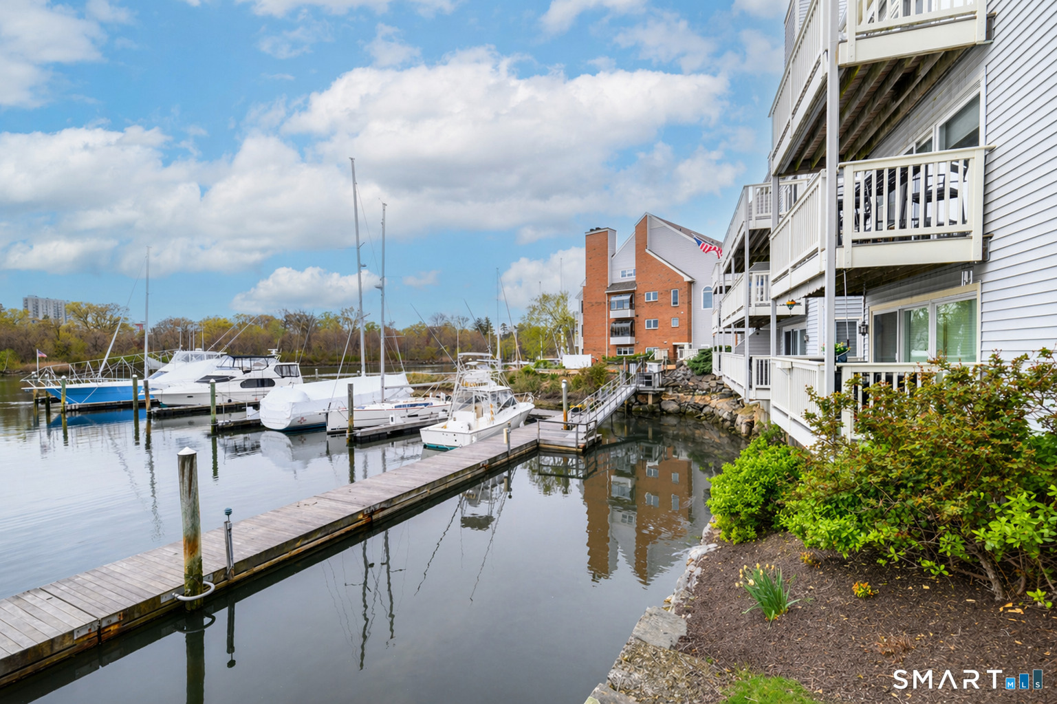 123 Harbor Drive 501