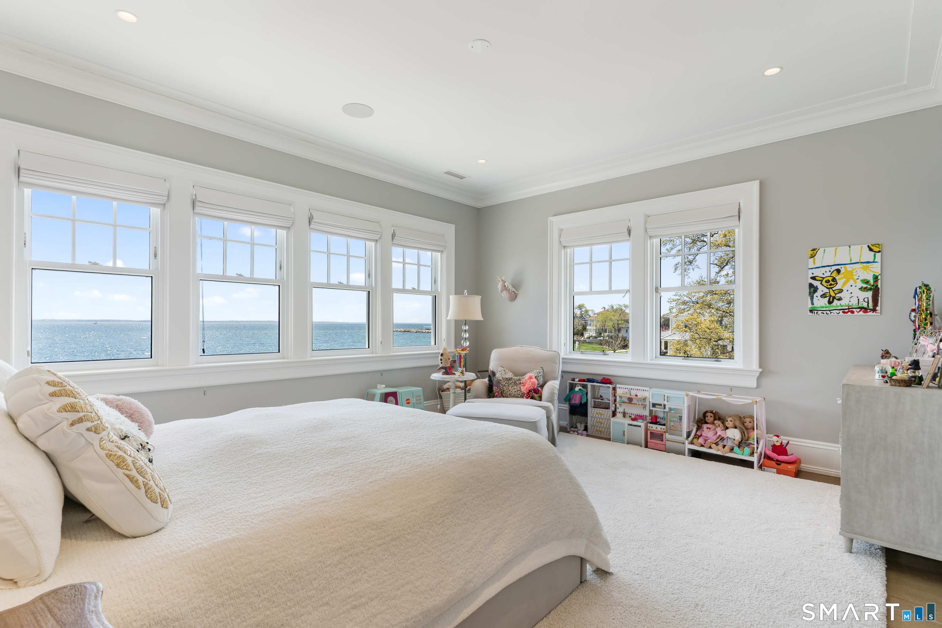 379 Ocean Drive West