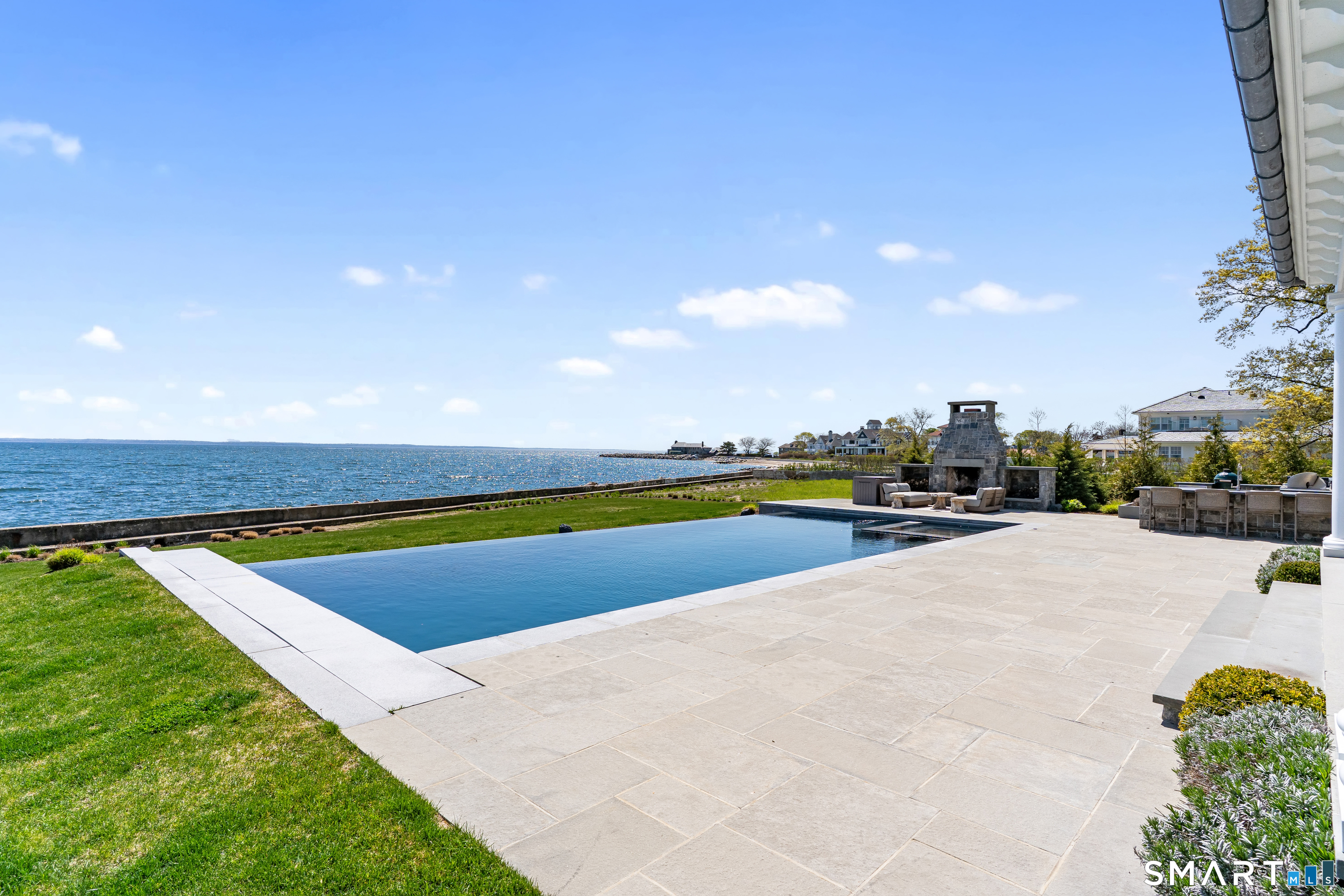 379 Ocean Drive West