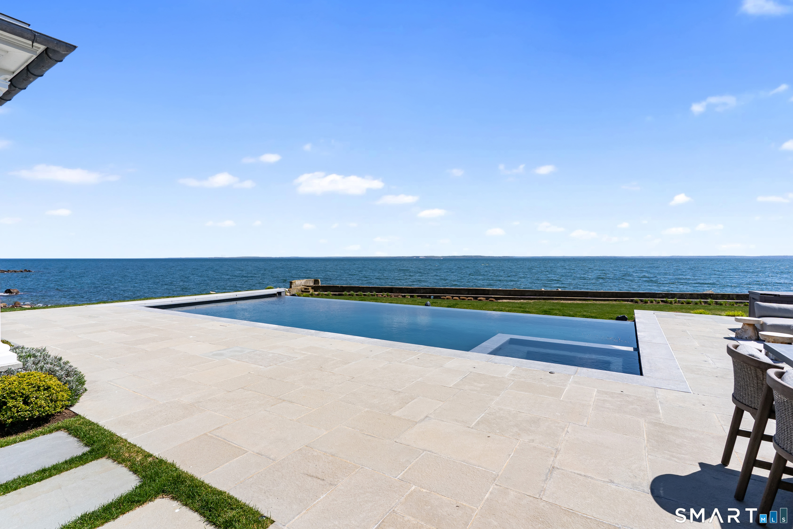 379 Ocean Drive West
