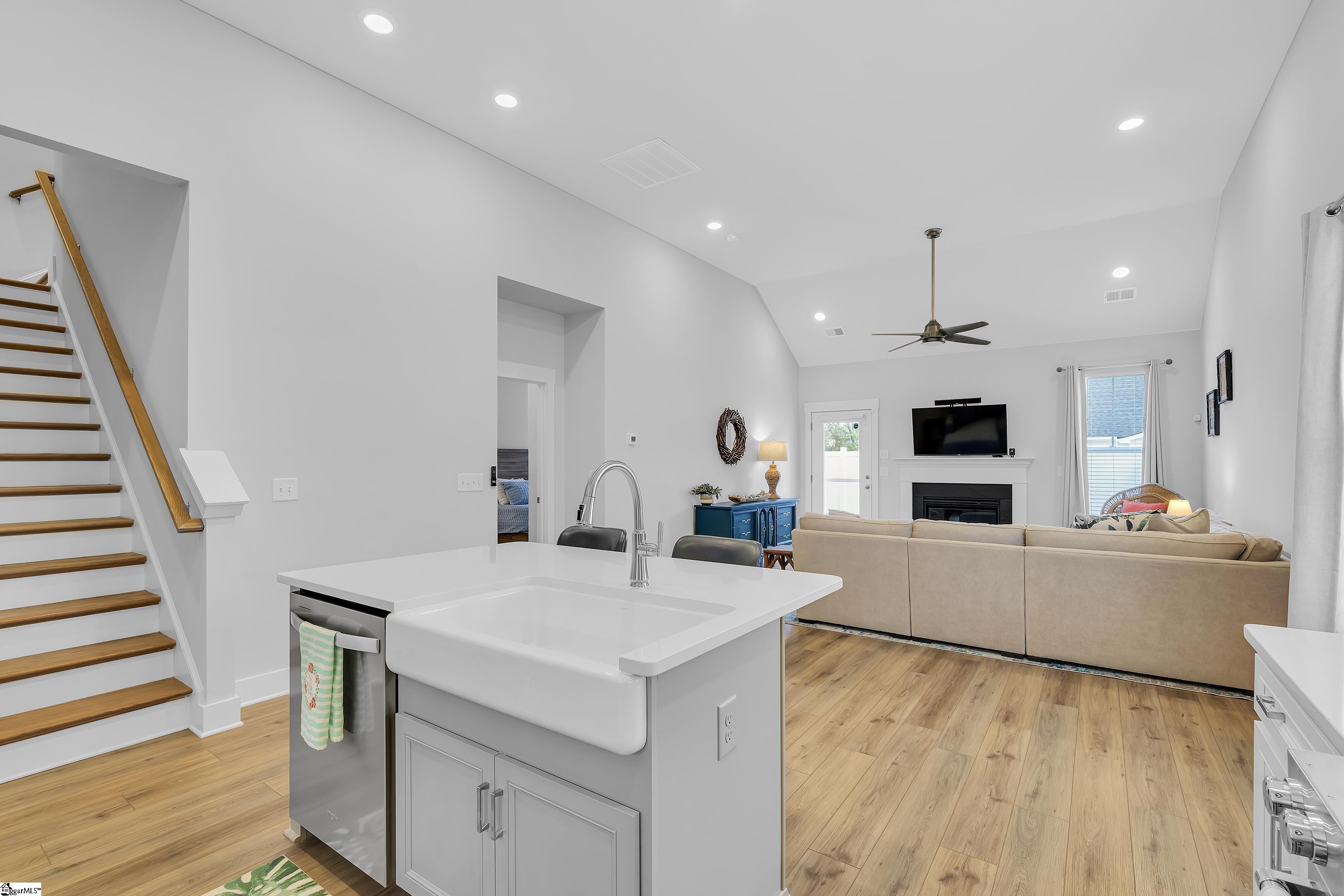 218 Woodhouse Way
