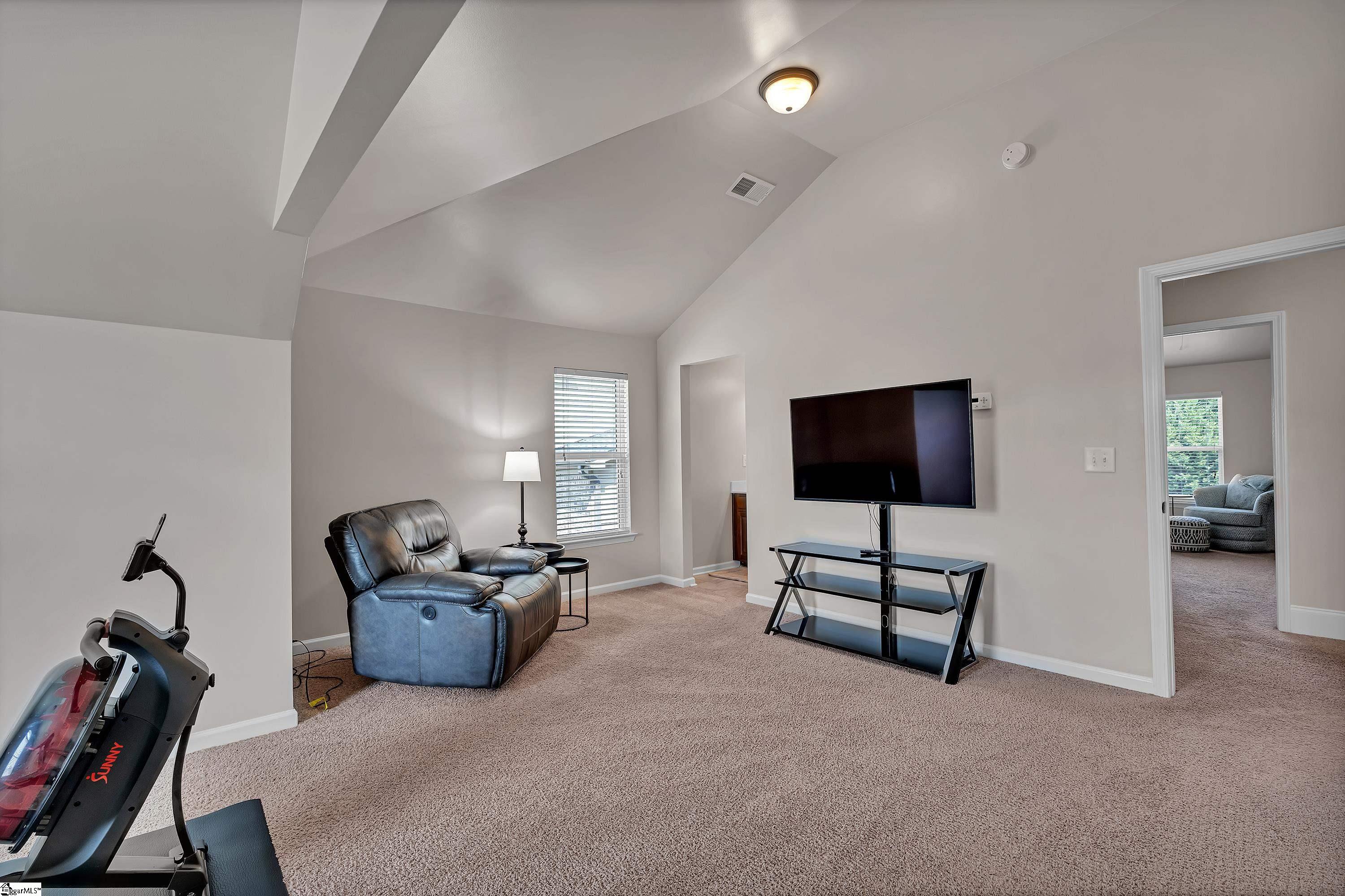 323 Sunnybrook Lane